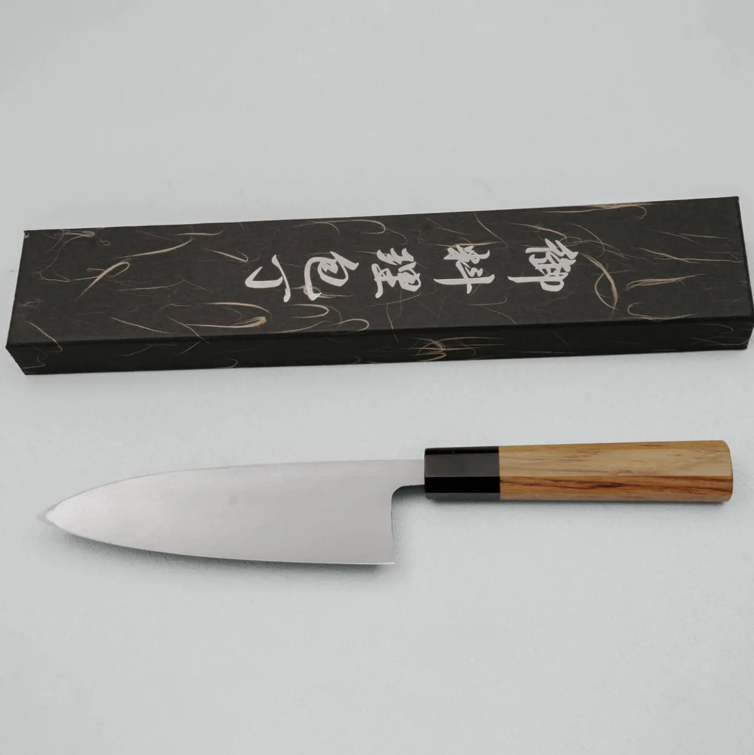 Hatsukokoro Shirasagi Kurouchi Single Bevel Deba 16.5 cm