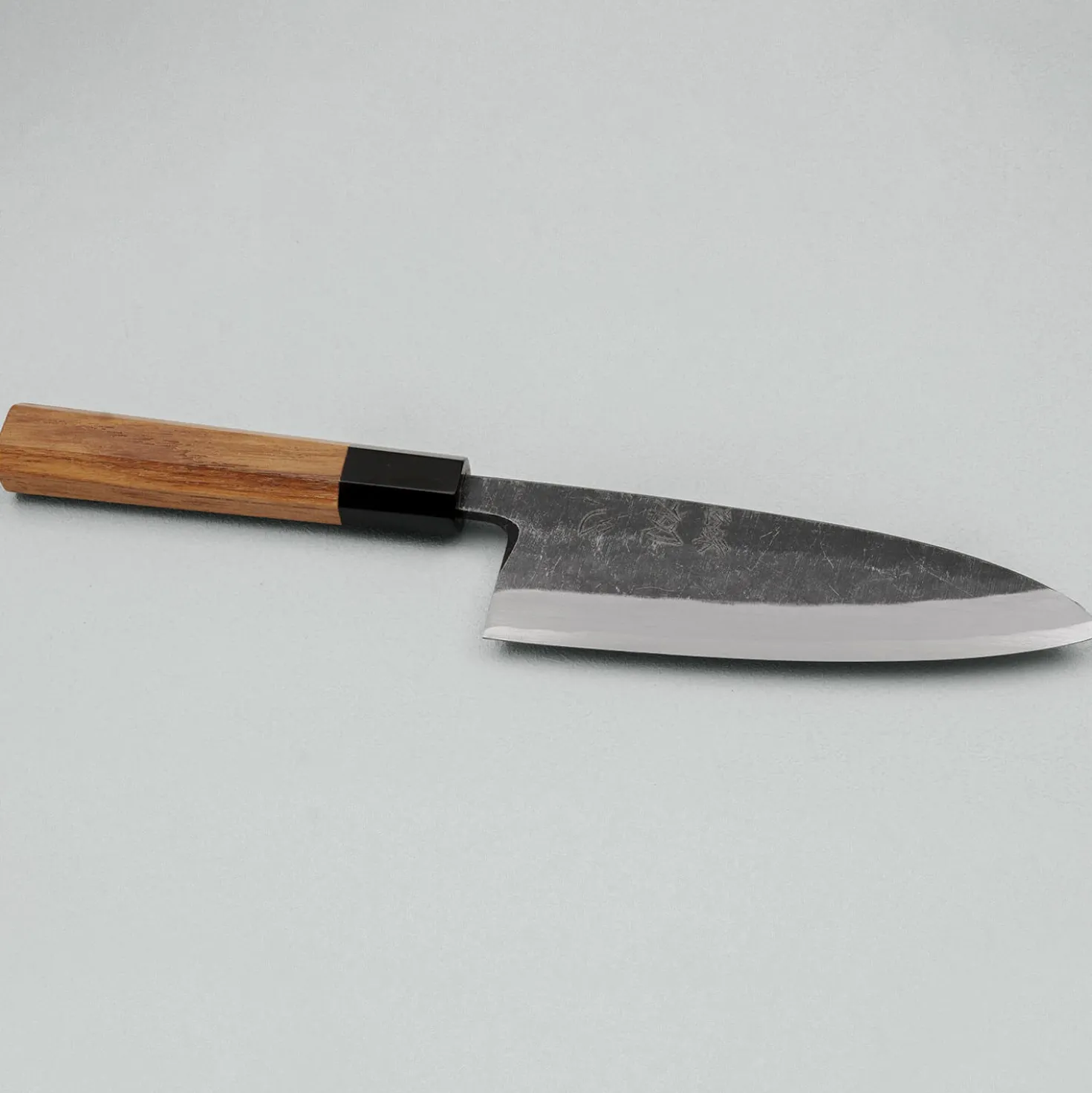 Hatsukokoro Shirasagi Kurouchi Single Bevel Deba 16.5 cm