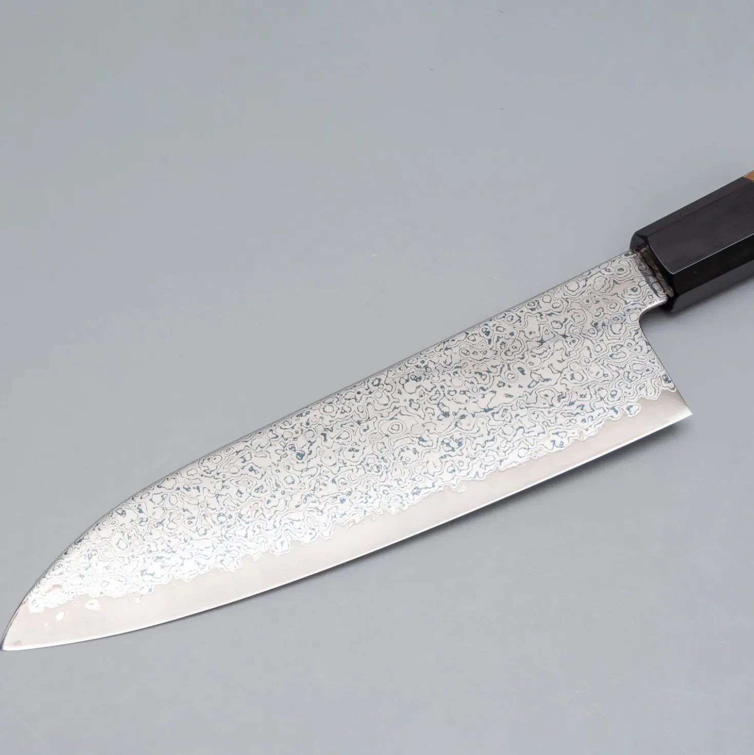 Hatsukokoro Sunaarashi VG10 Damast Santoku