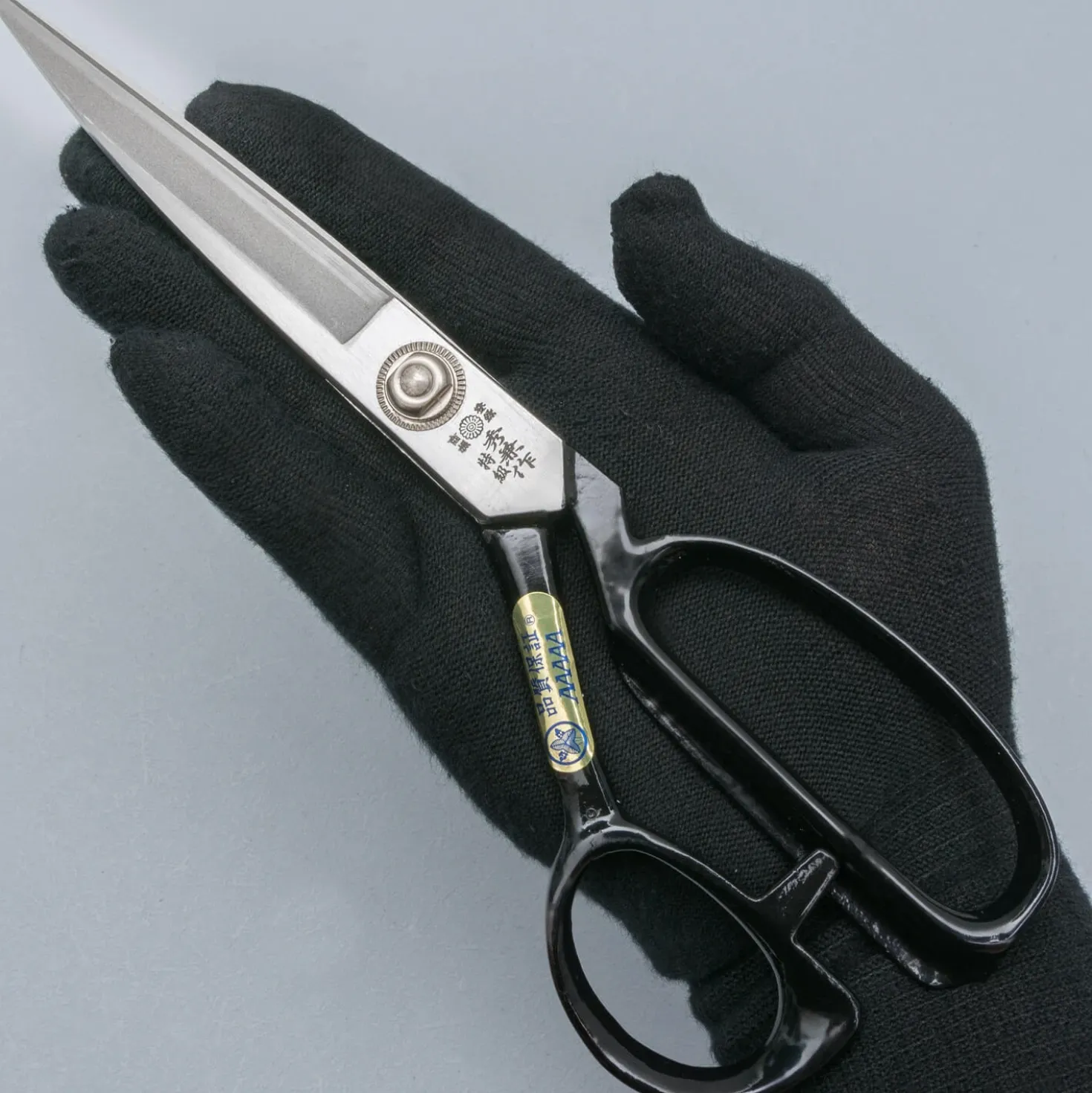Hidekane NO. 501 Japanse Stofschaar 24 cm
