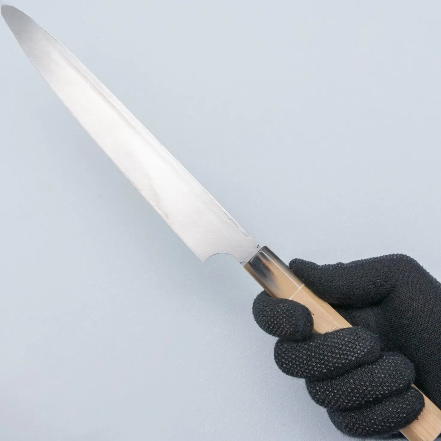 Hideo Kitaoka Shiro Damast Magnolia Yanagiba 27 cm