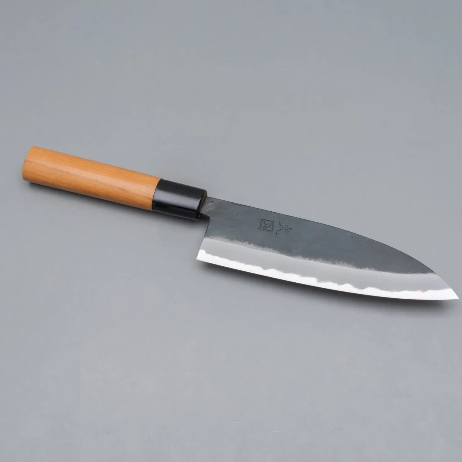 Hinokuni Shirogami Kurouchi Petty 15 cm