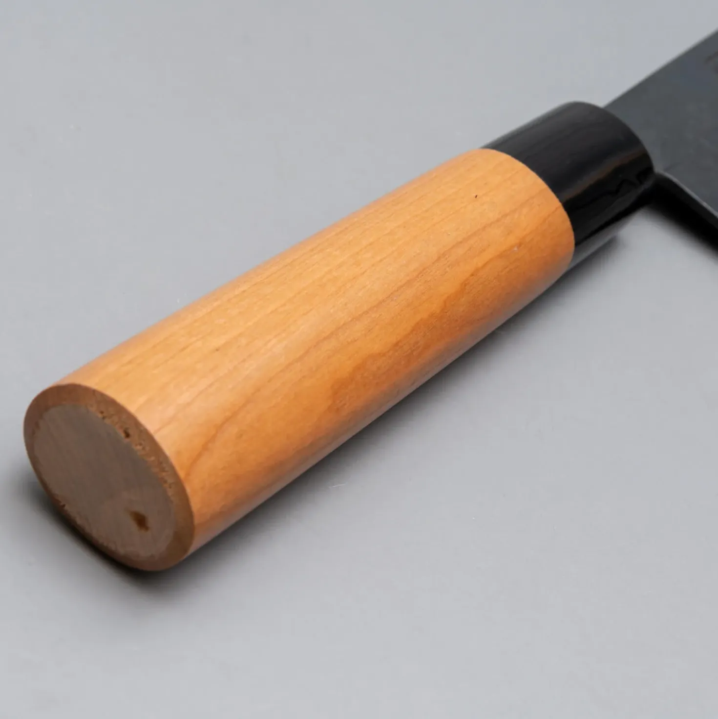 Hinokuni Shirogami Kurouchi Bunka