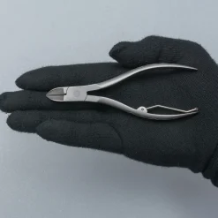 Hiroshi Suzuki Japanse Nageltang