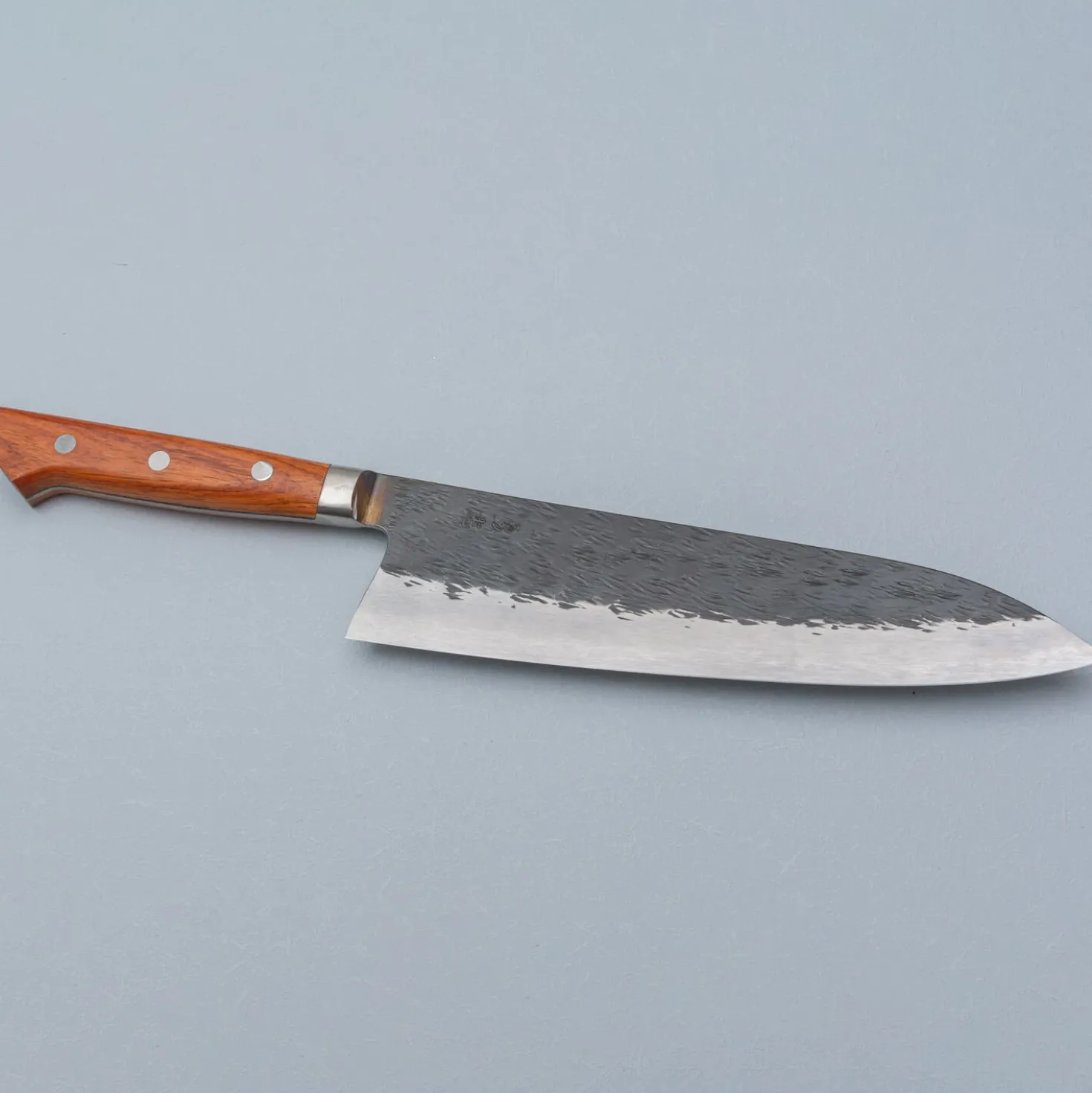 Isamitsu Shirogami #1 Kurouchi Tsuchime Yo Gyuto 21 cm