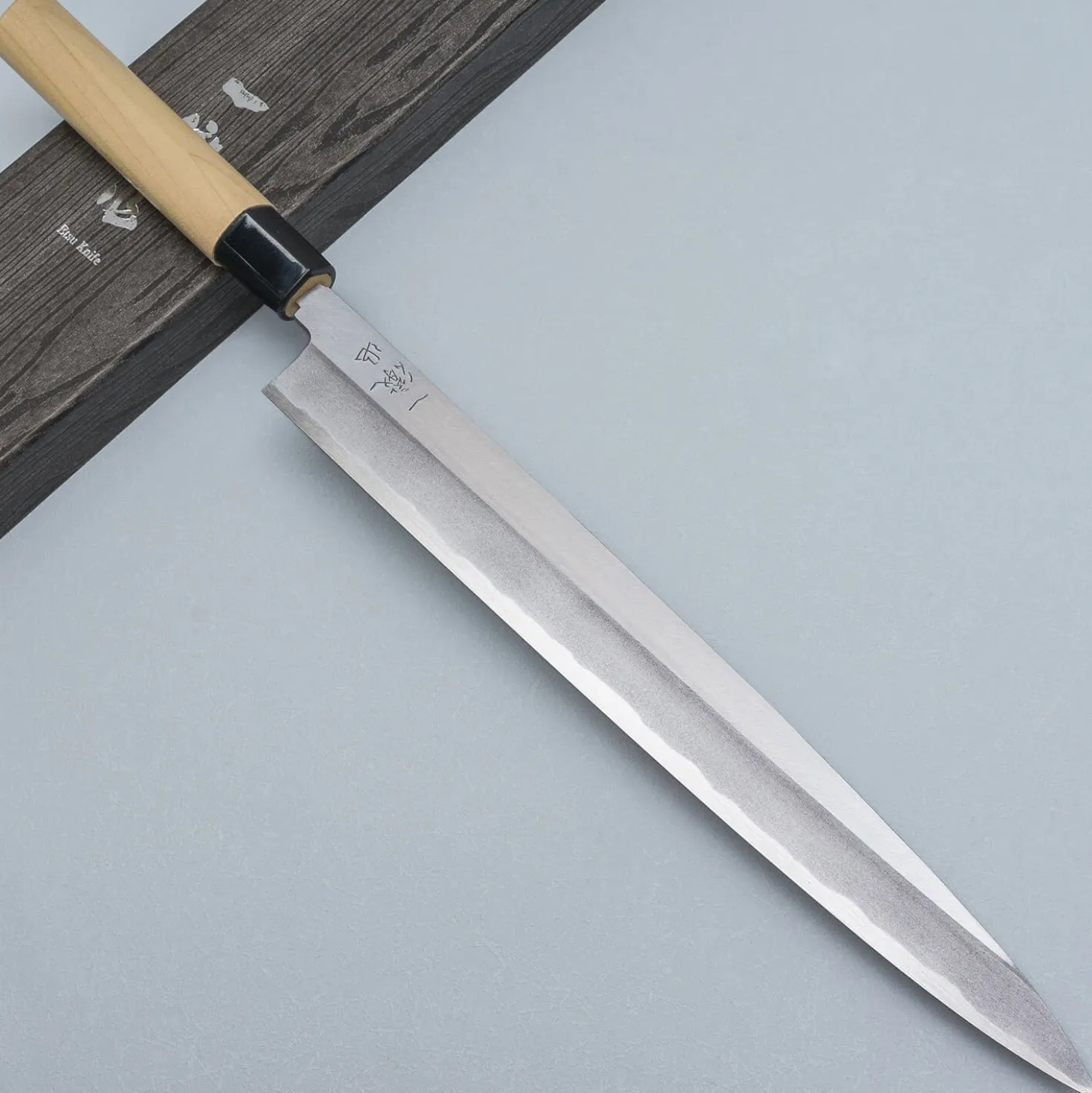 Ittetsu Uraoshi Hand Forged Shiro #2 Yanagiba 30 cm