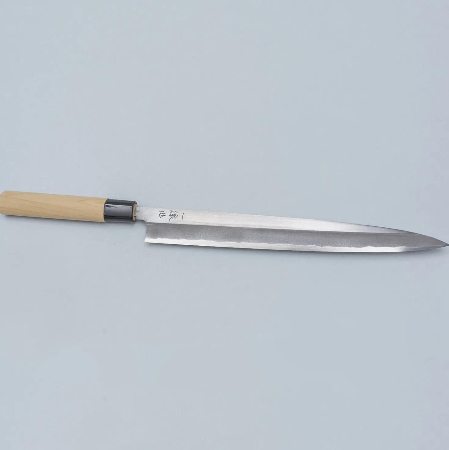 Ittetsu Uraoshi Hand Forged Shiro #2 Yanagiba 30 cm