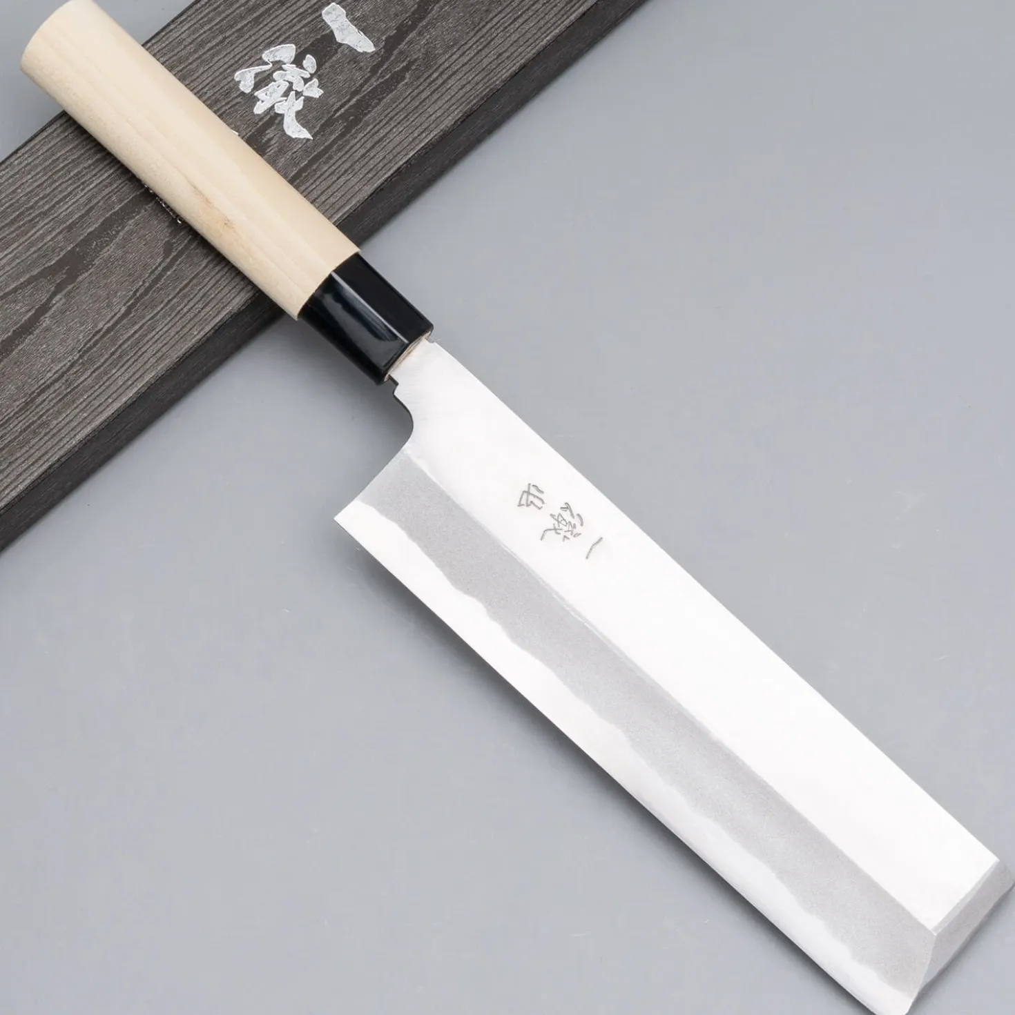 Ittetsu Uraoshi Hand Forged Shiro #2 Usuba 21 cm