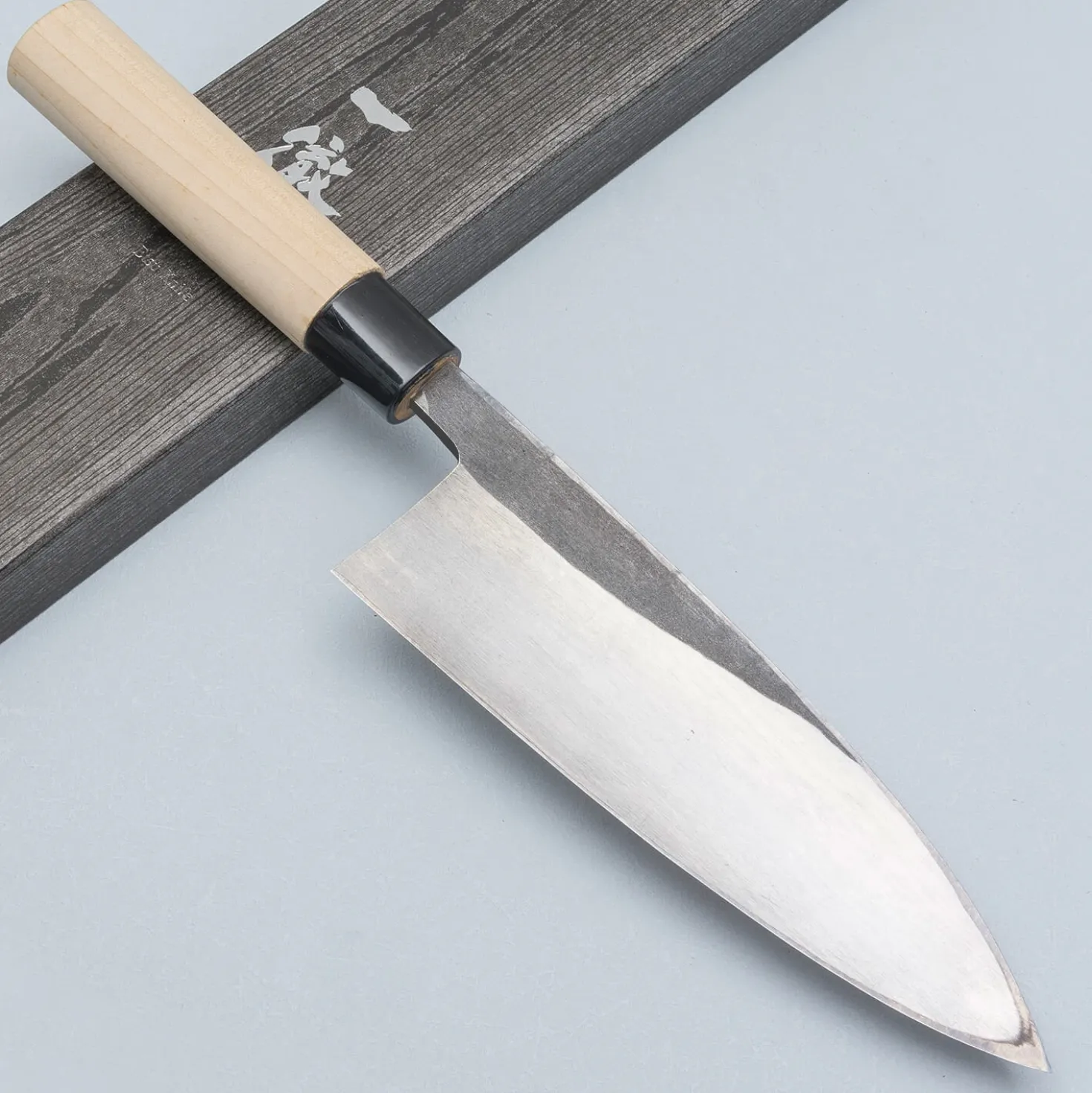 Ittetsu Uraoshi Hand Forged Shiro #2 Deba 18 cm Lefthanded