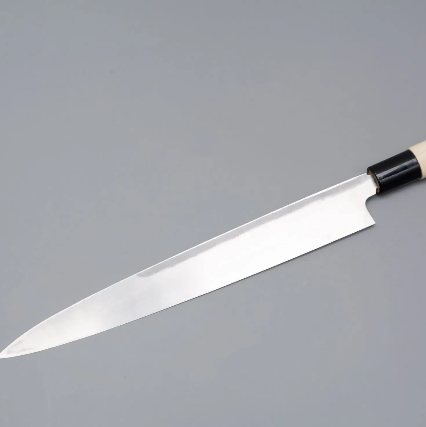 Ittetsu Uraoshi Hand Forged Shiro #2 Yanagiba 27 cm