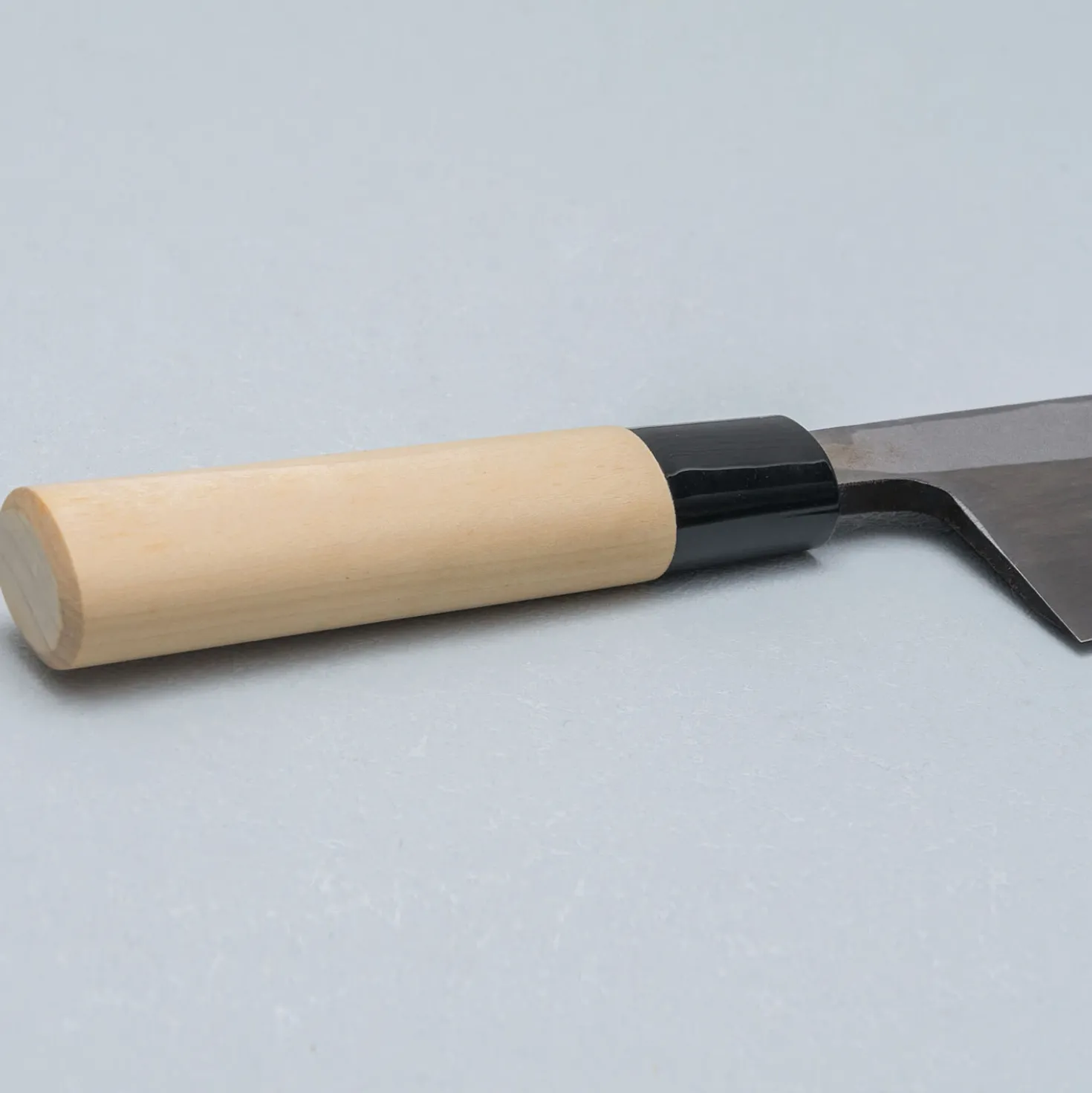 Ittetsu Uraoshi Hand Forged Tsuchime Kurouchi Shiro #2 Deba 18 cm Lefthanded