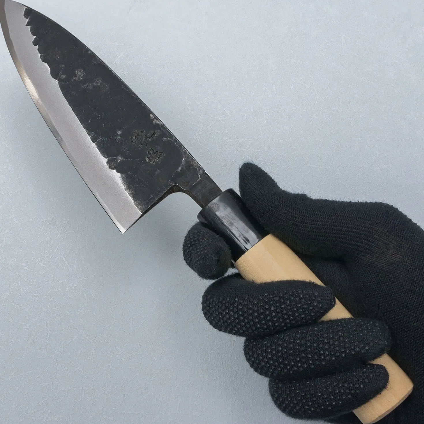 Ittetsu Uraoshi Hand Forged Tsuchime Kurouchi Shiro #2 Deba 15 cm Lefthanded
