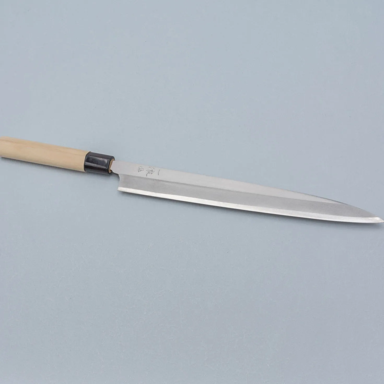Ittetsu Uraoshi Shiro #2 Yanagiba 30 cm