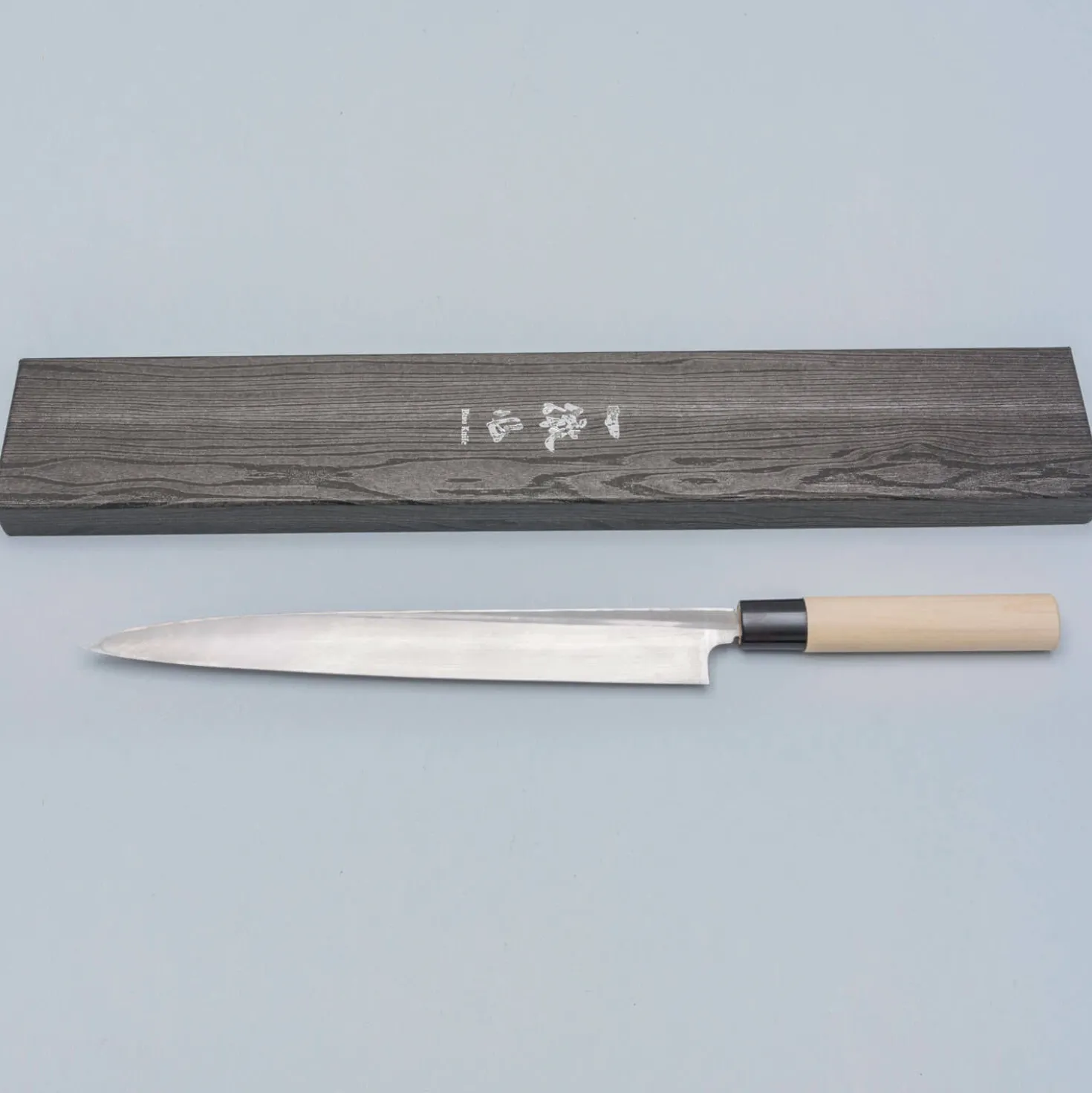 Ittetsu Uraoshi Shiro #2 Yanagiba 30 cm