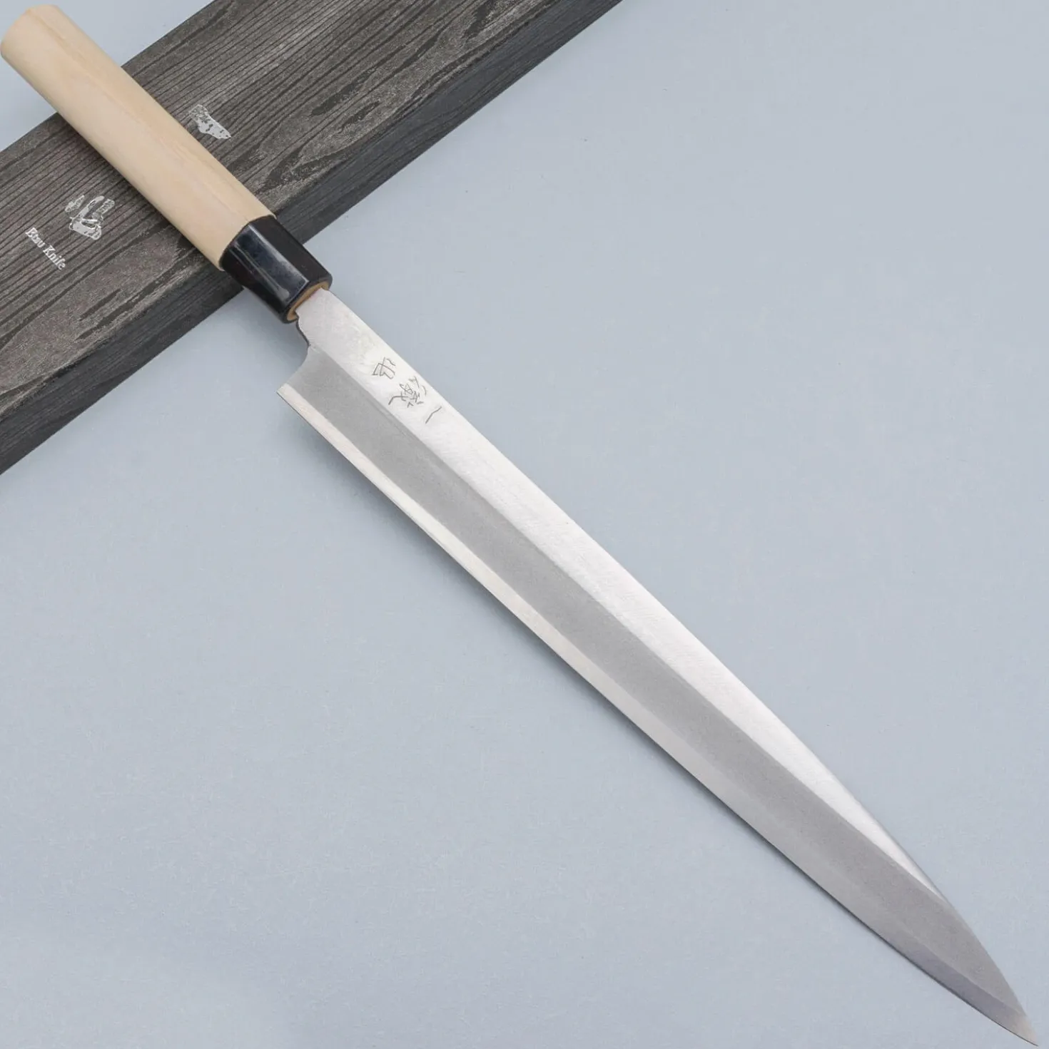 Ittetsu Uraoshi Shiro #2 Yanagiba 30 cm