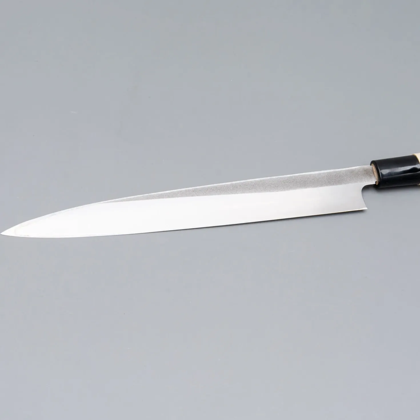 Ittetsu Uraoshi Shiro #2 Yanagiba 24 cm