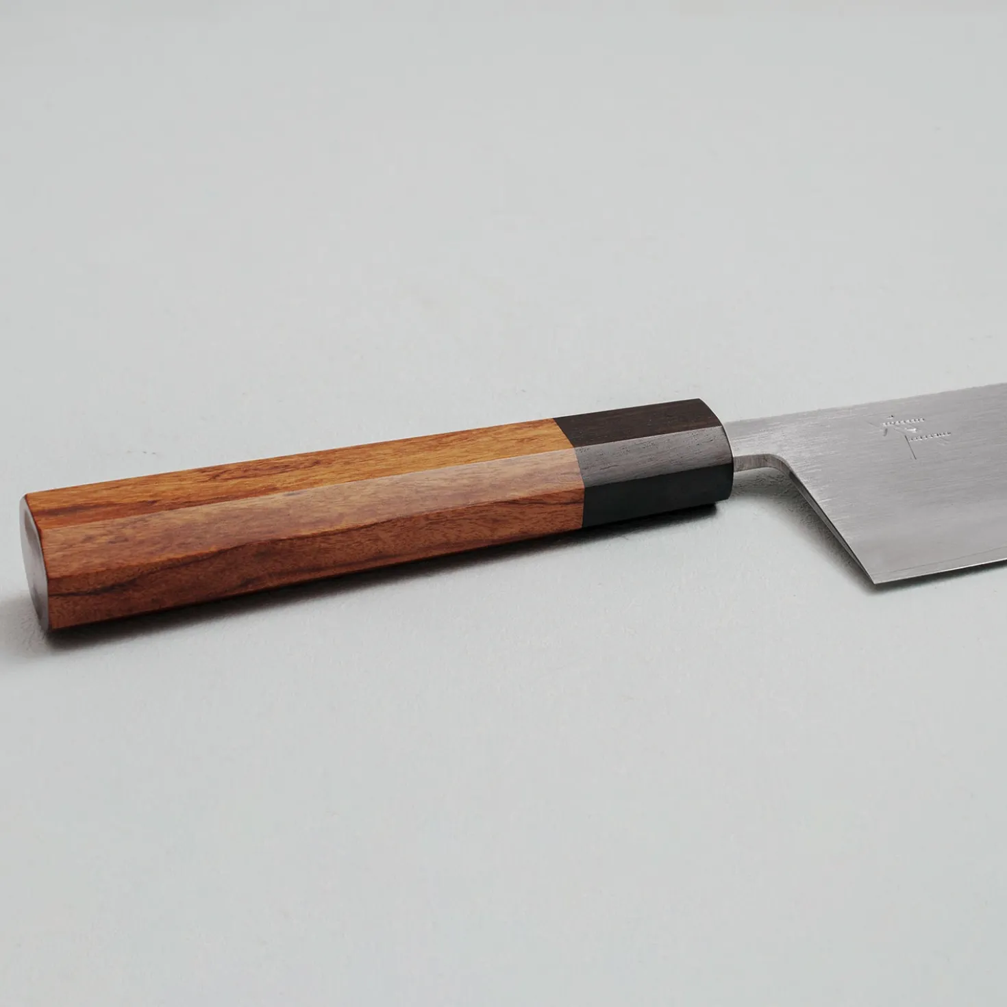 JNS Kaeru Kasumi SLD Rosewood Gyuto 21 cm
