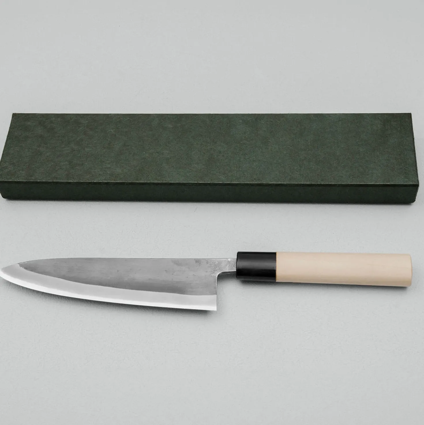 JNS Tanuki Shiro #2 Kurouchi Gyuto 18 cm
