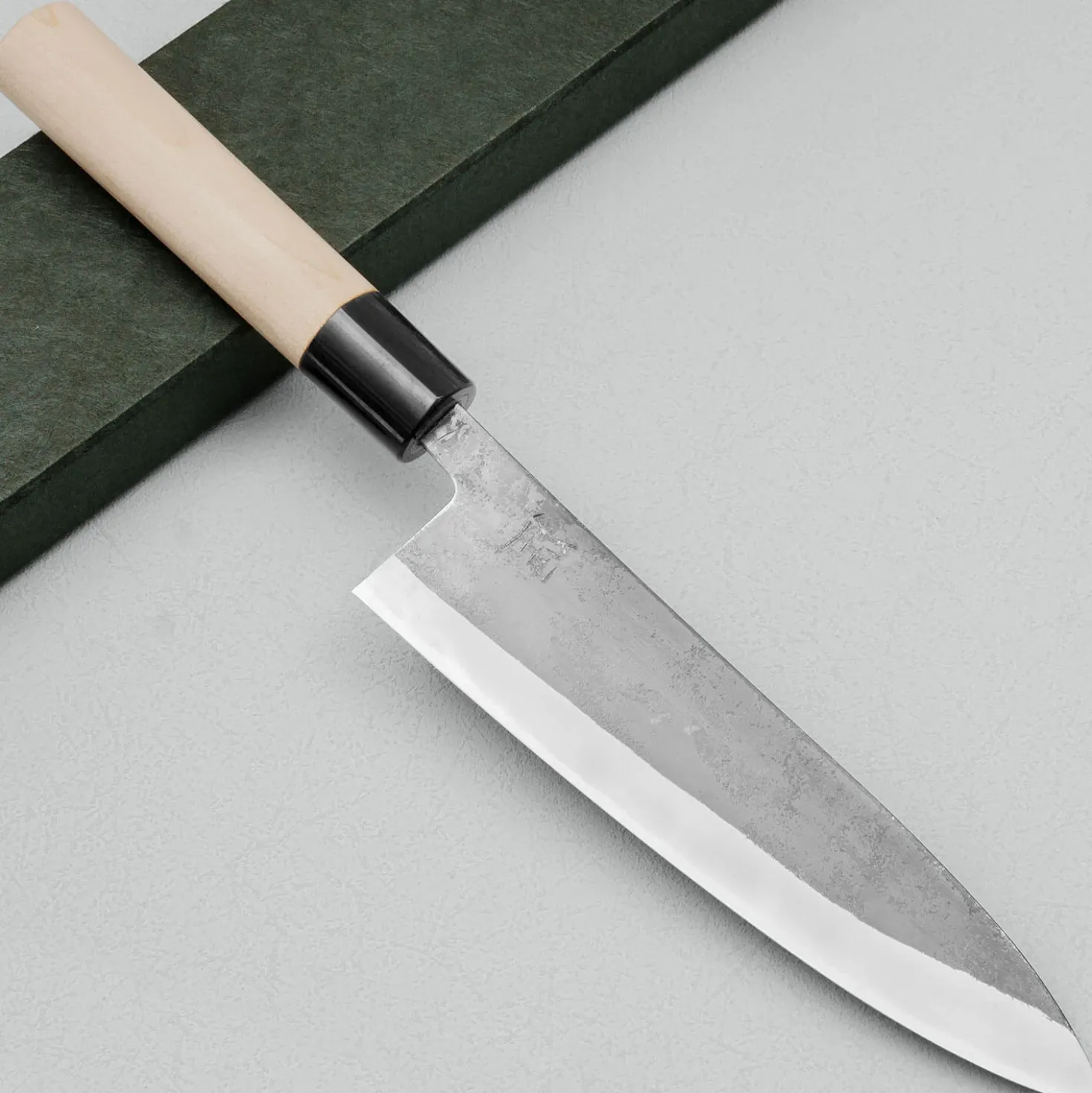 JNS Tanuki Shiro #2 Kurouchi Gyuto 18 cm