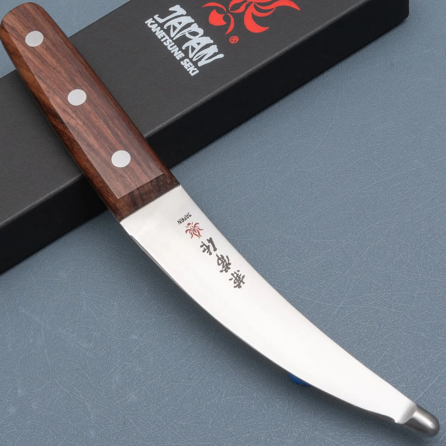 Kanetsune Jagersmessen Chou Strip mes