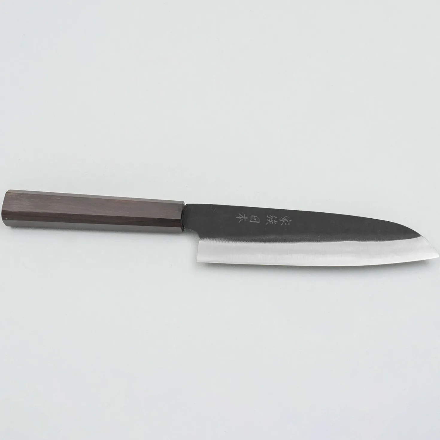 Kazoku Aogami 2 Kurouchi Santoku 17 cm