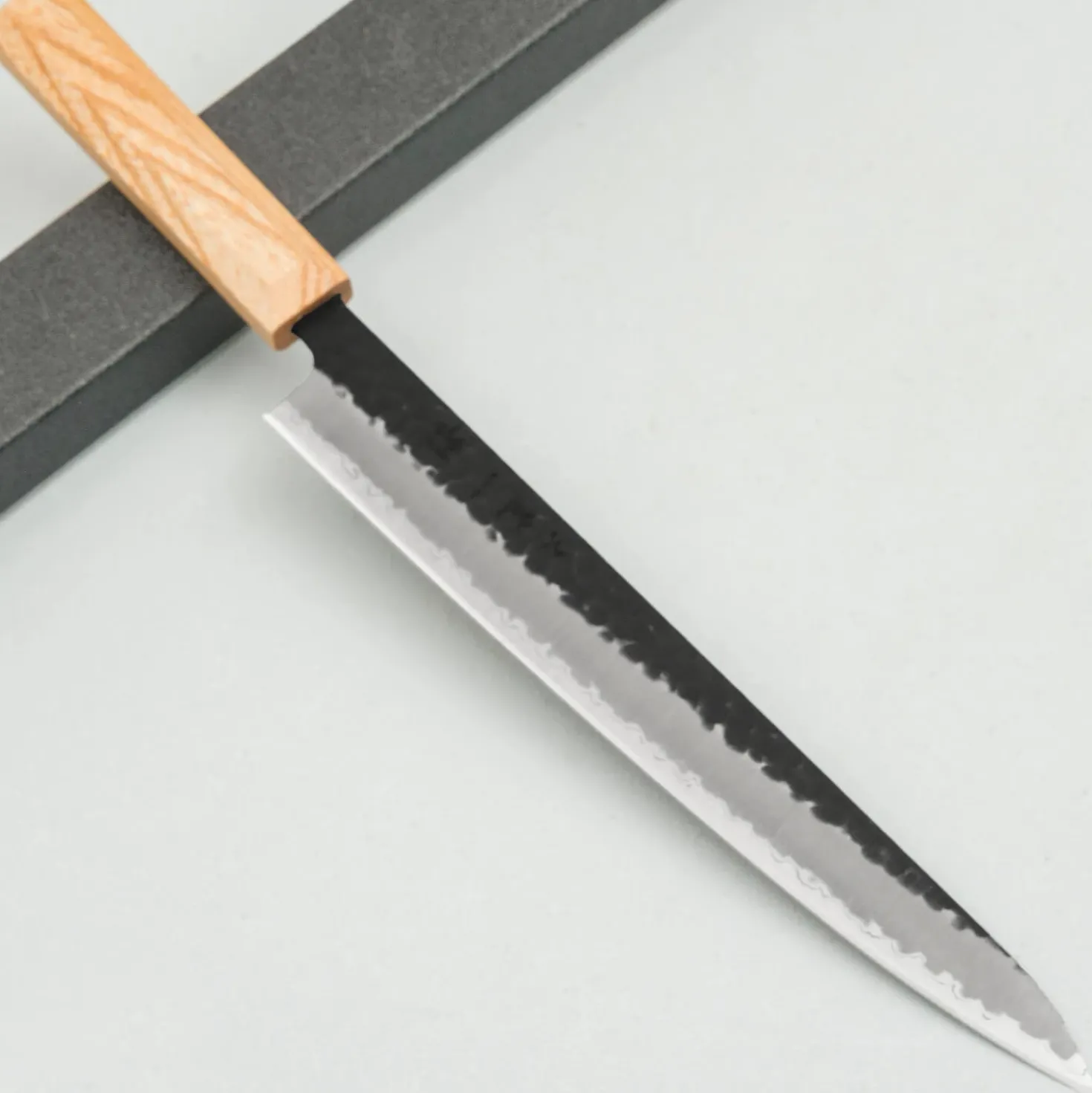Kazoku Aogami Super Wa Kurouchi Sujihiki 24 cm