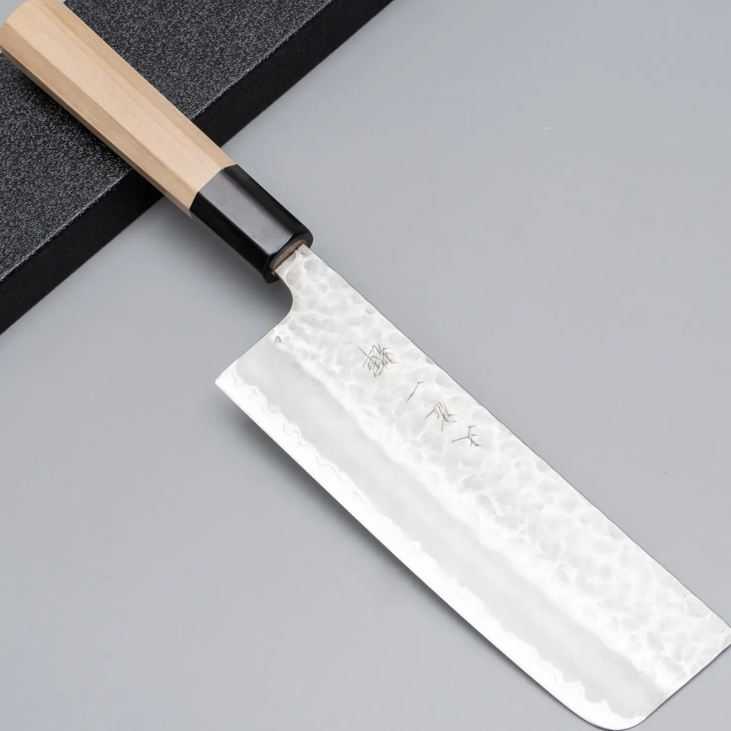 Kazoku Aogami Super Wa Migaki Magnolia Nakiri