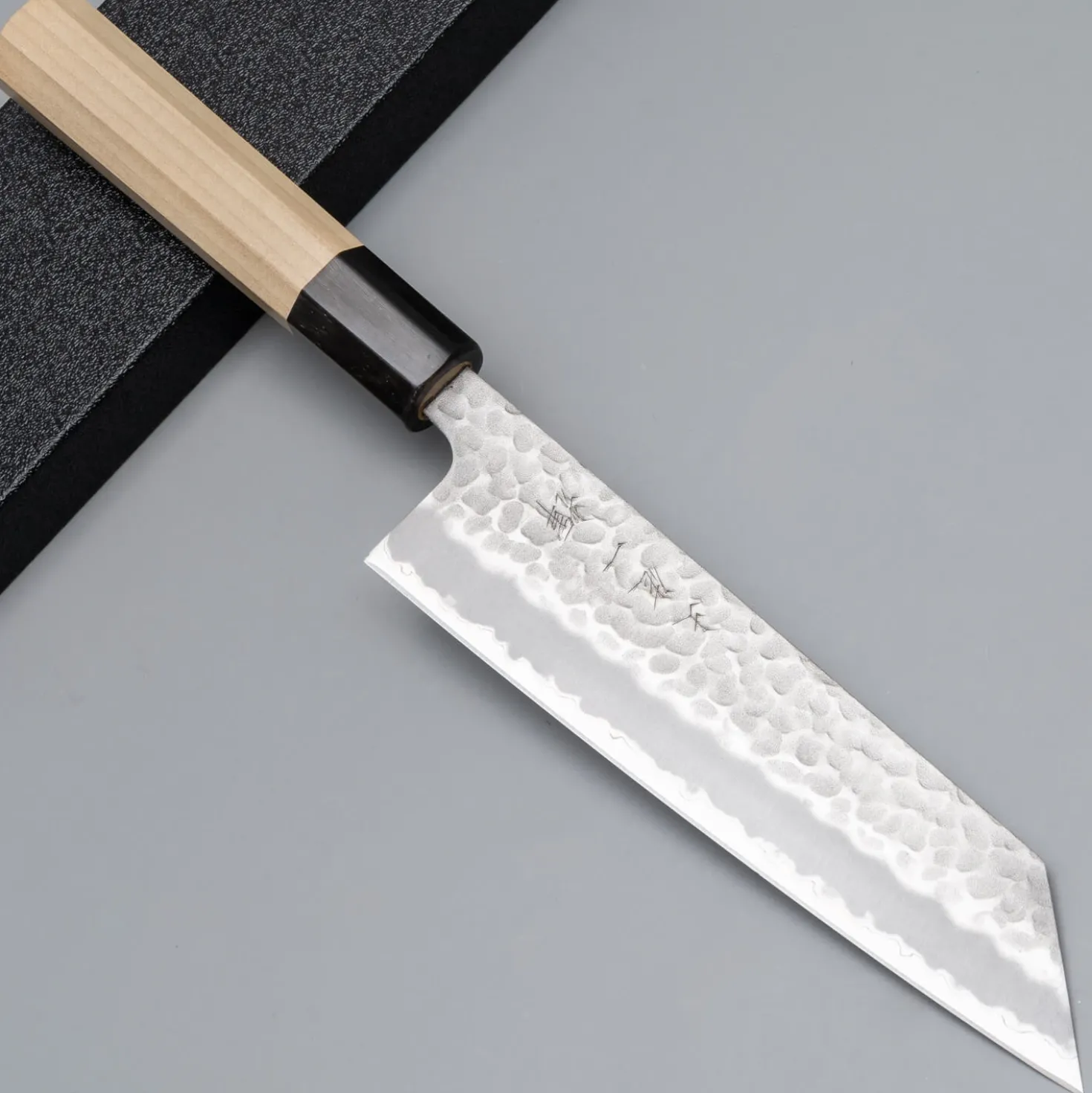 Kazoku Aogami Super Wa Migaki Magnolia Bunka