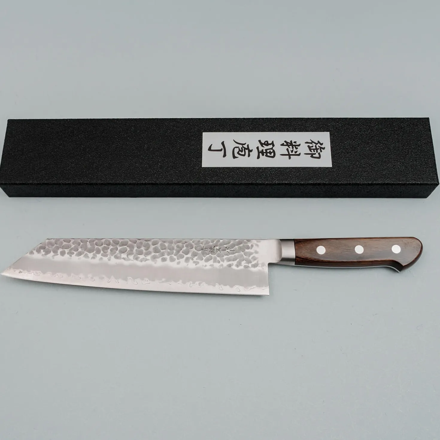 Kazoku Aogami Super Yo Migaki Brown Kiritsuke 21 cm