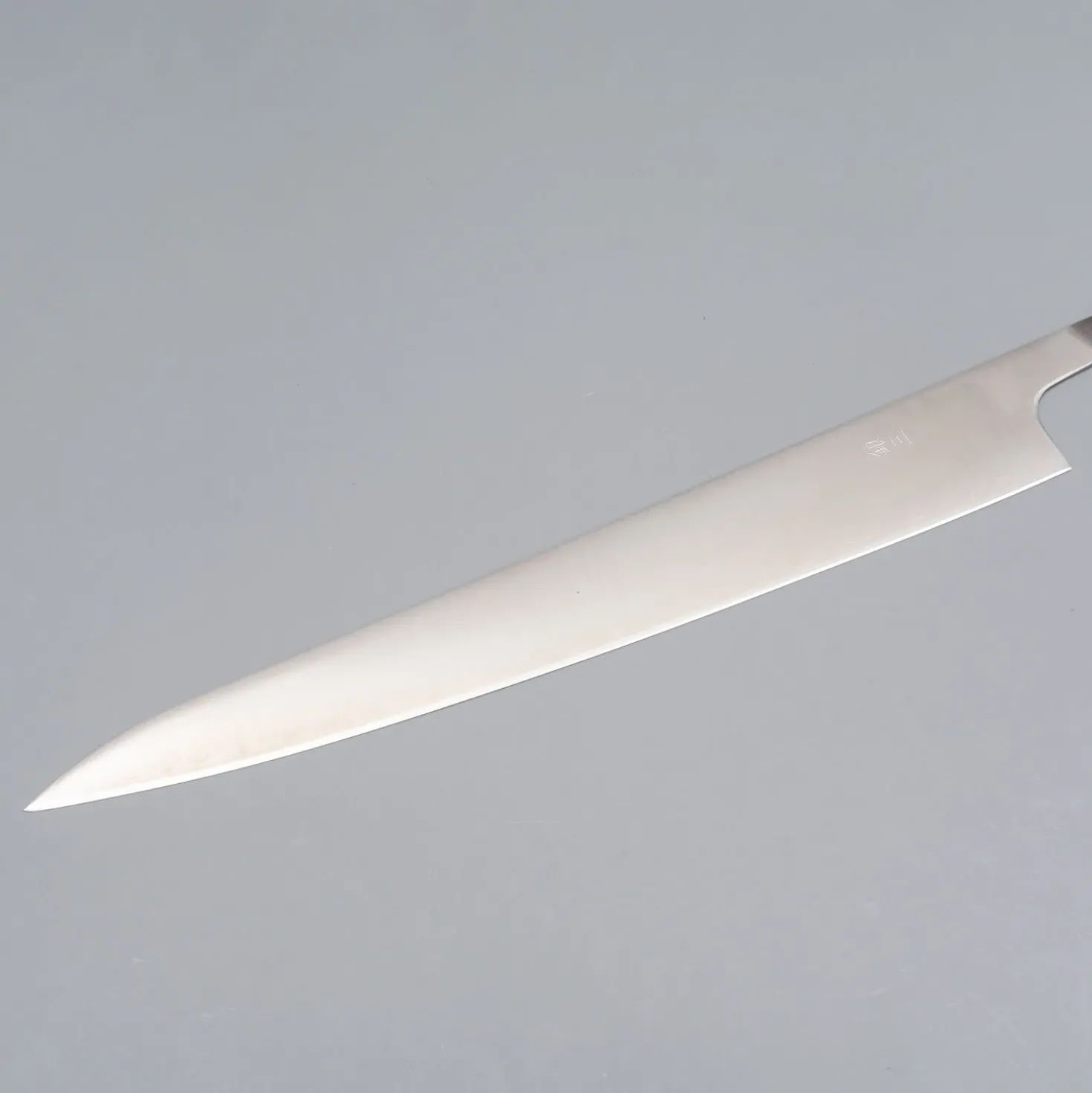 Kazoku Ginsan Migaki Sujihiki 27 cm Lemmet