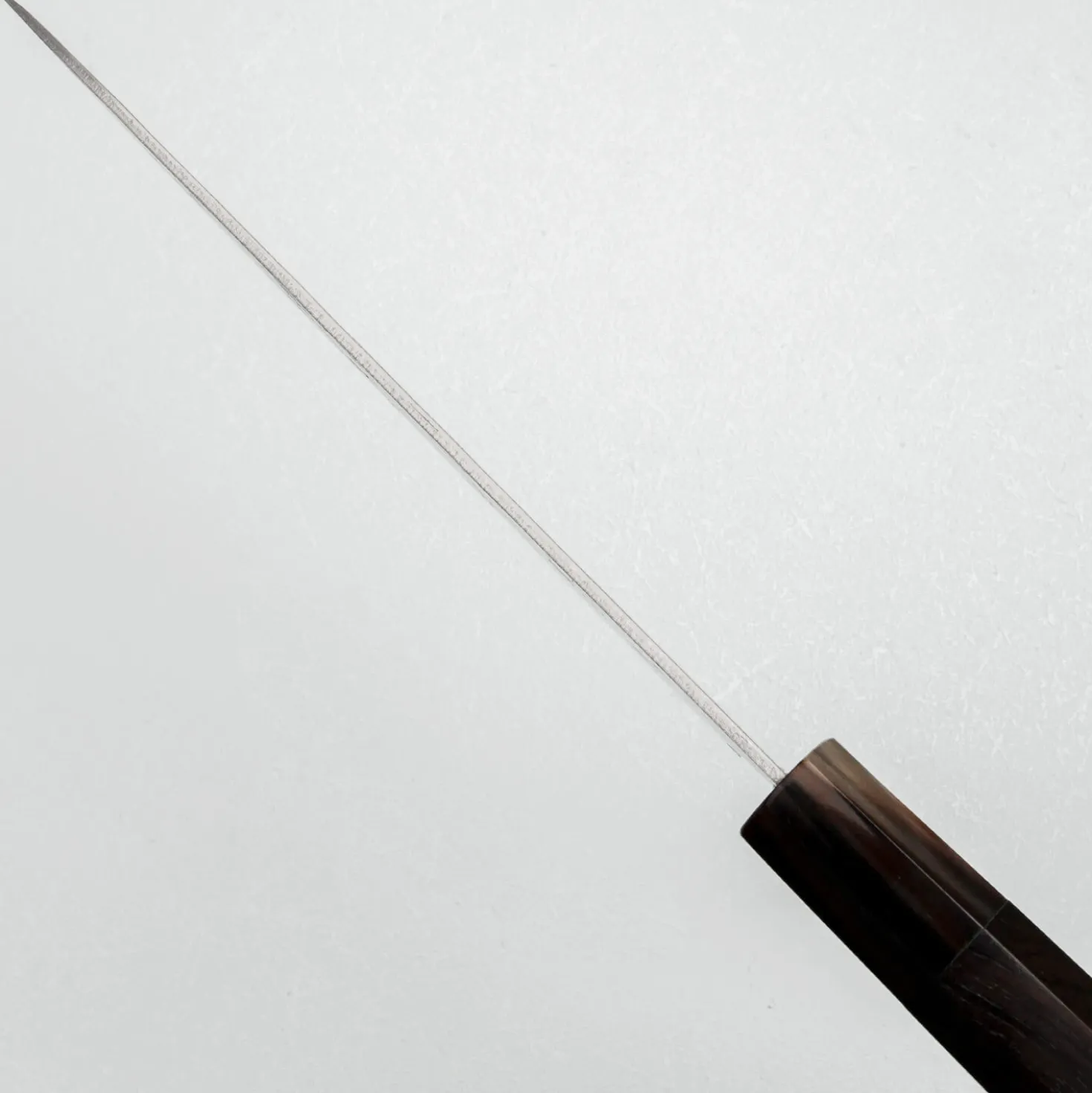 Kazoku Ginsan Nashiji Ebony Santoku 17 cm