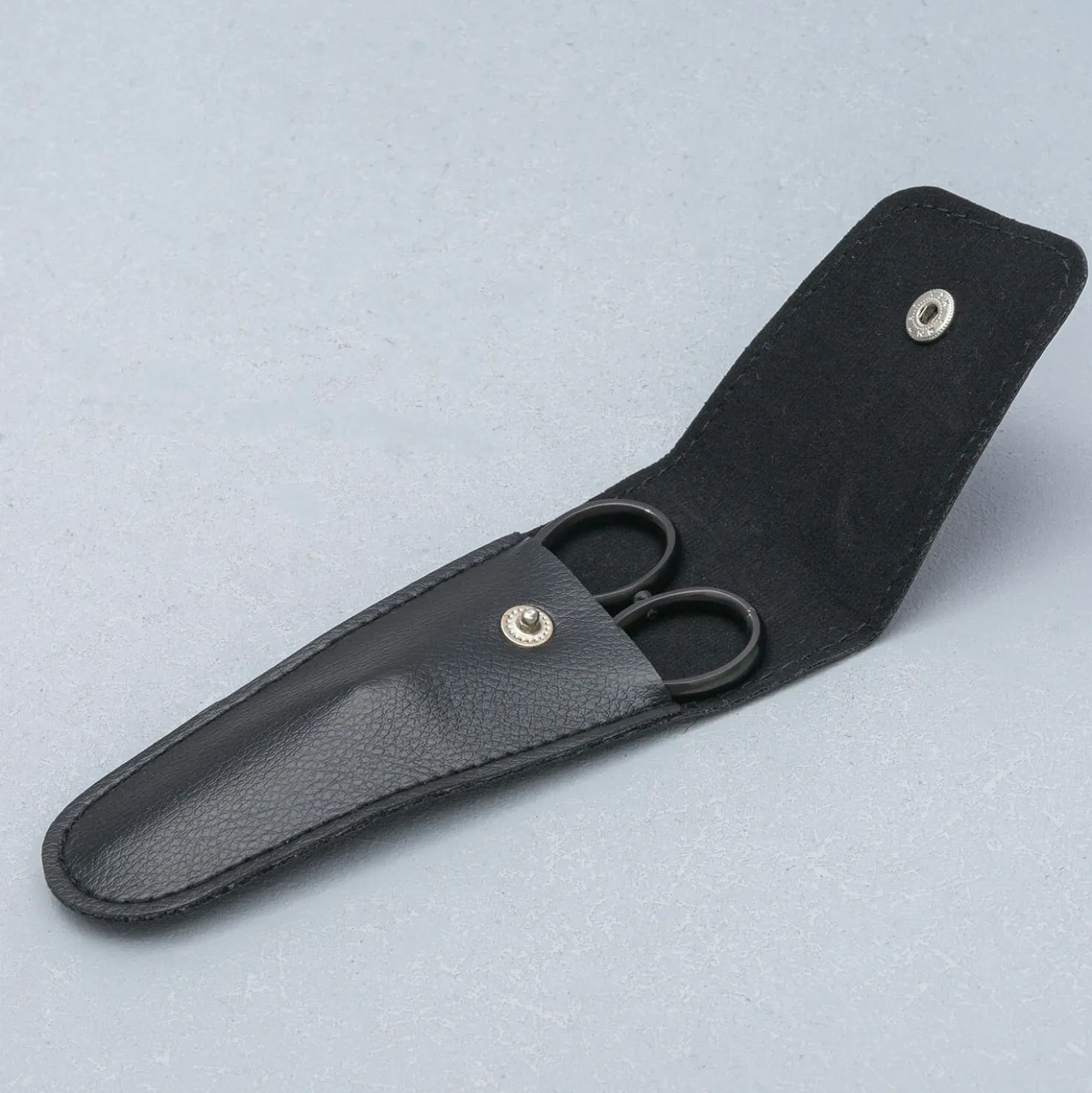 Kazoku Kruidenschaar Zwart 13 cm