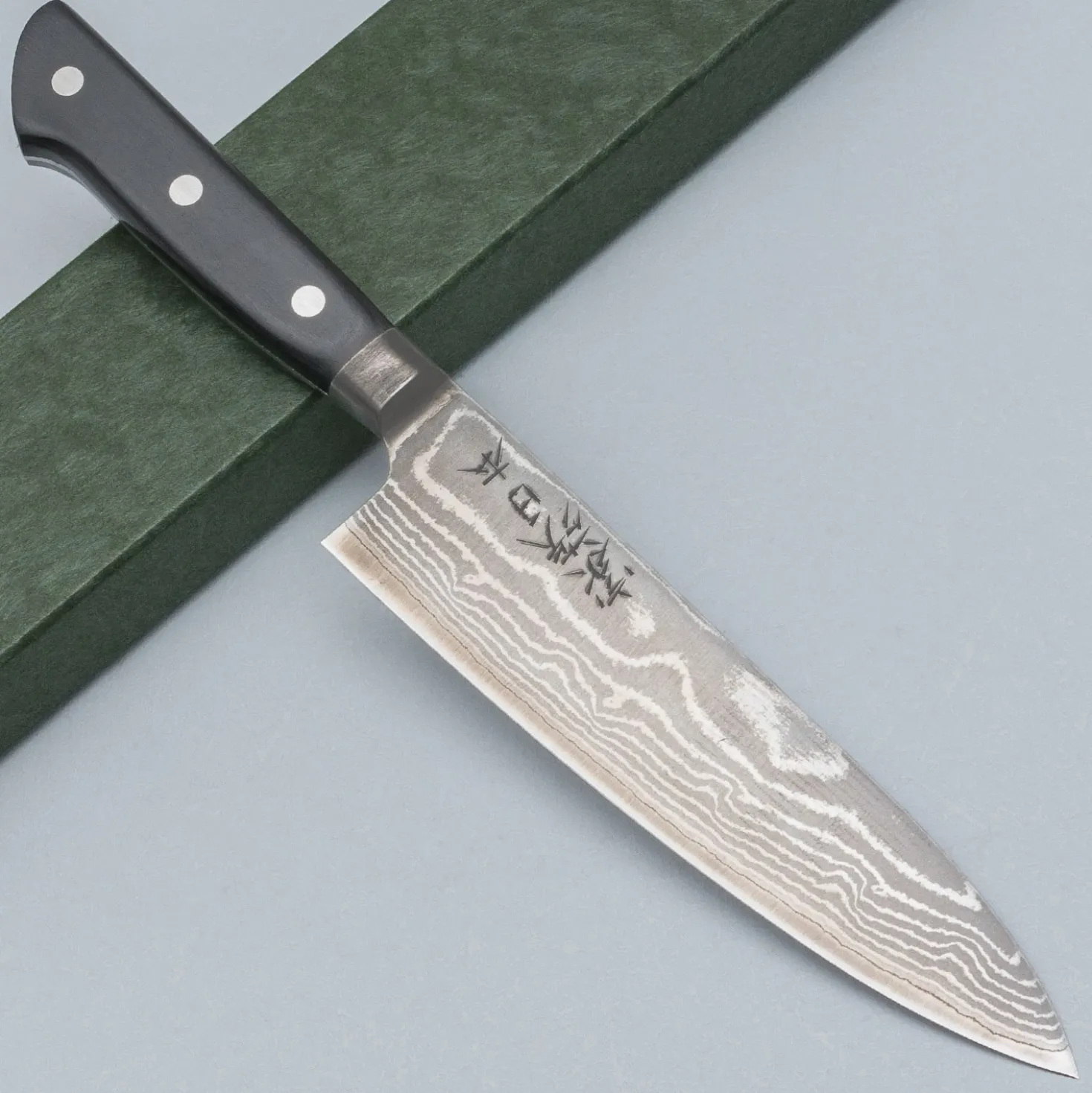 Kazoku Kurodama Gyuto 17.5 cm