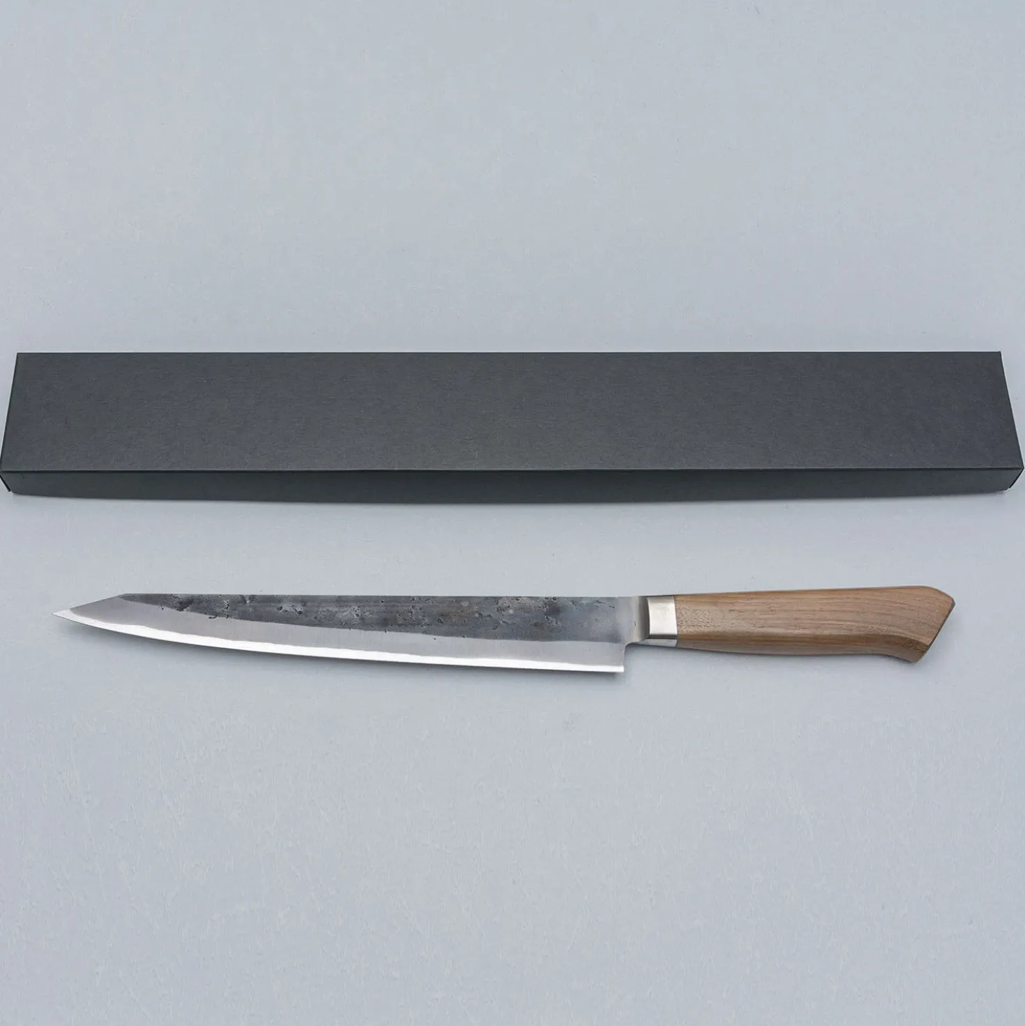 Kazoku Mayonaka Sujihiki 24 cm