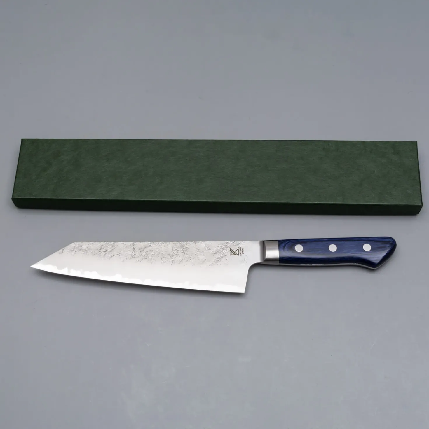 Kazoku Royal Blue Aogami #2 Kiritsuke 19.5 cm