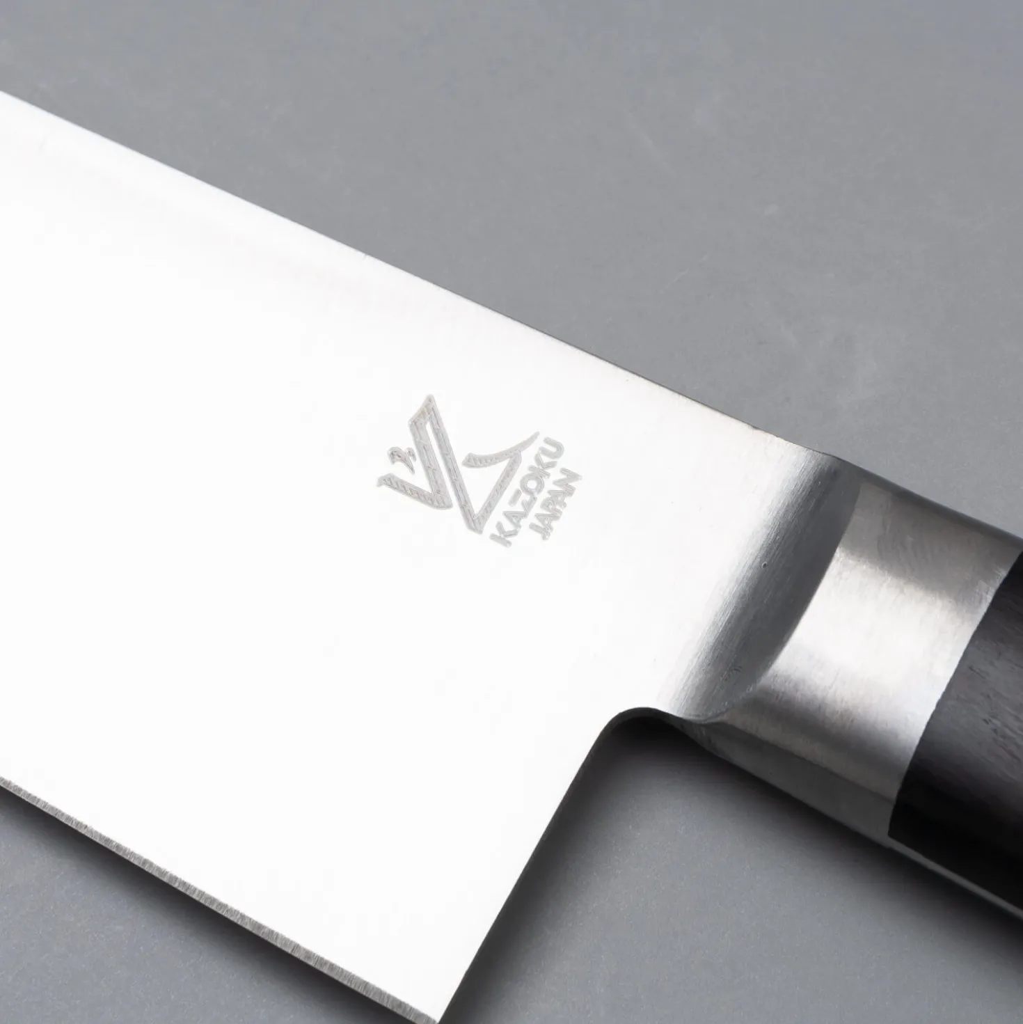 Kazoku SK5 Carbon Santoku