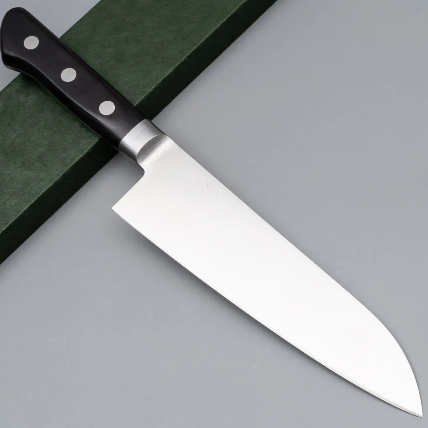 Kazoku SK5 Carbon Santoku