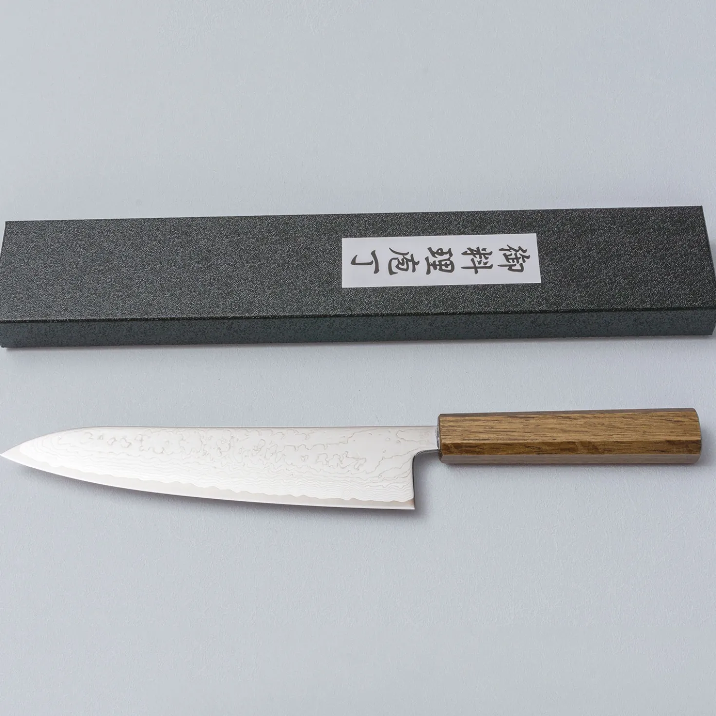 Kazoku Taifuu Zen Gyuto 21 cm