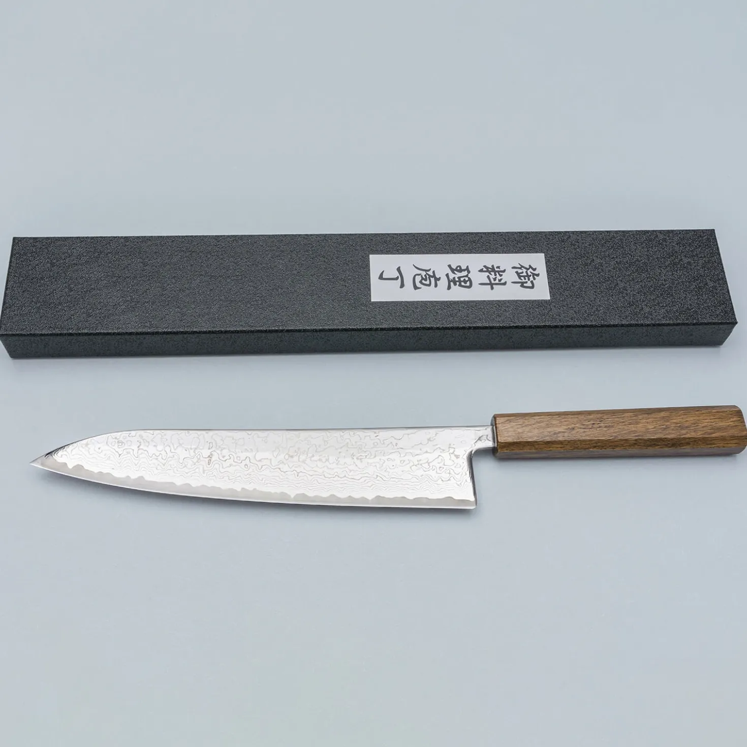 Kazoku Taifuu Zen Gyuto 24 cm