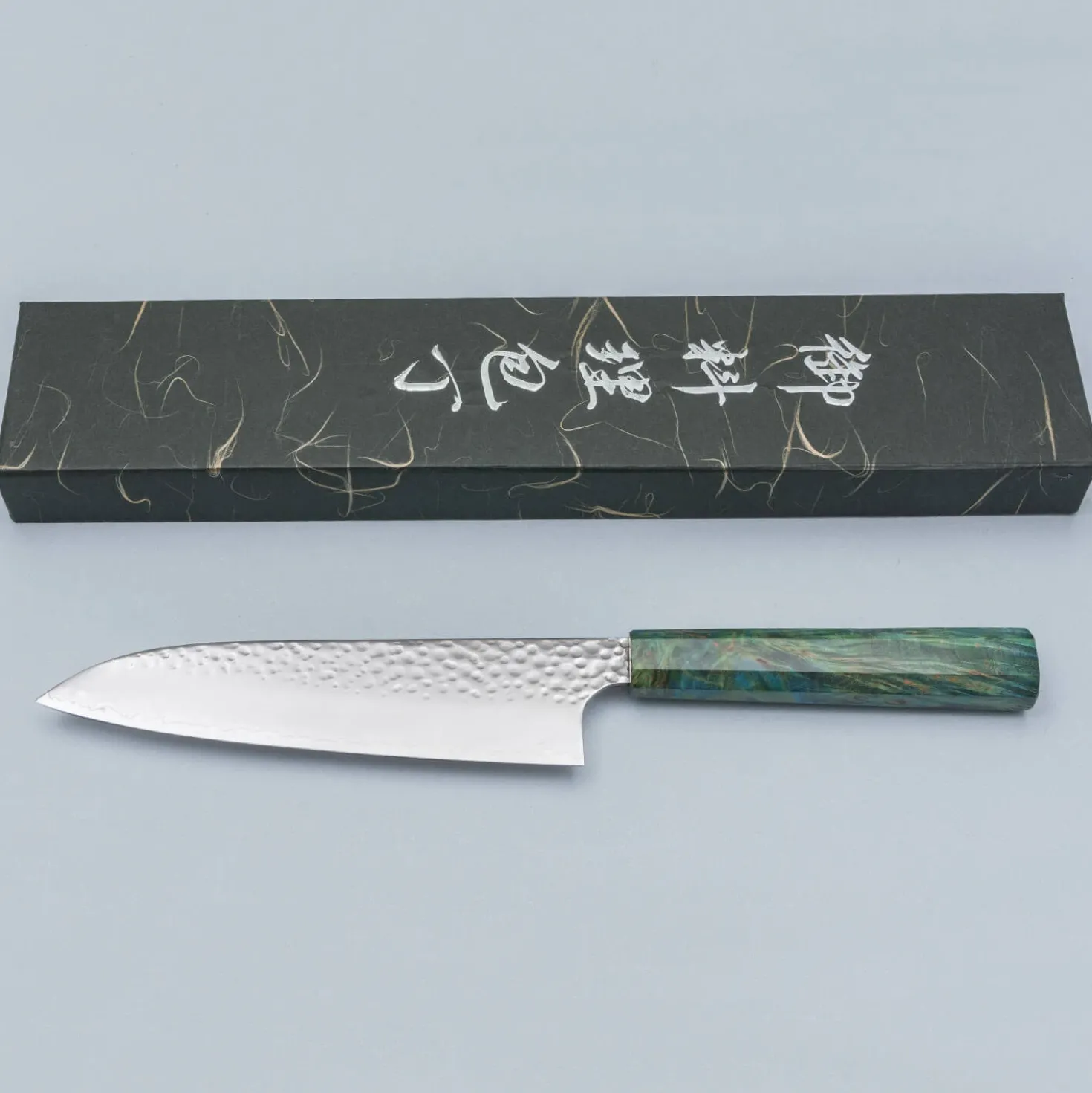 Kazoku Uteki Burlwood Green Santoku