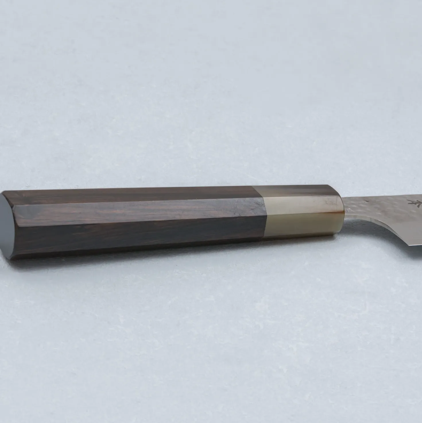 Kazoku Uteki Premium Ebony Gyuto 21 cm