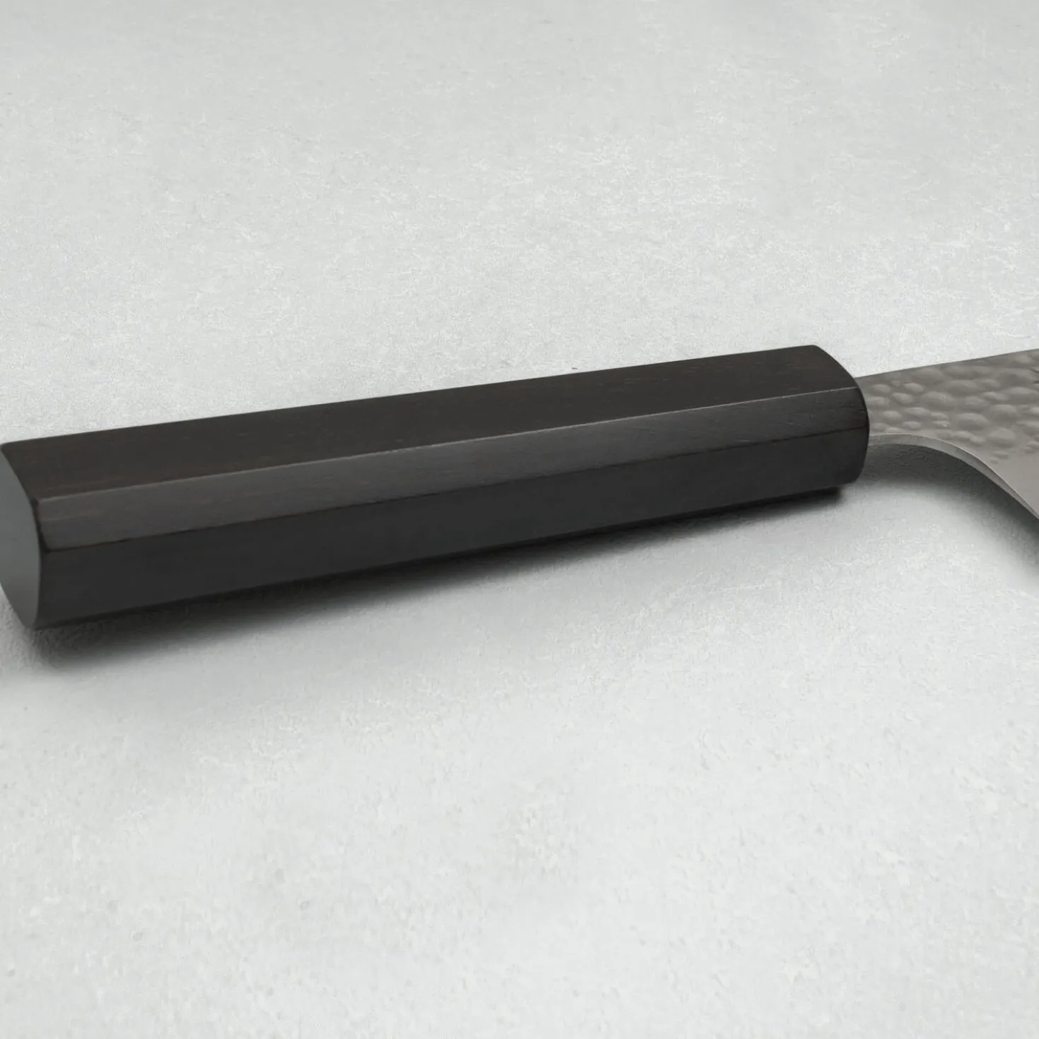 Kazoku Uteki Premium Ebony Nakiri 18 cm