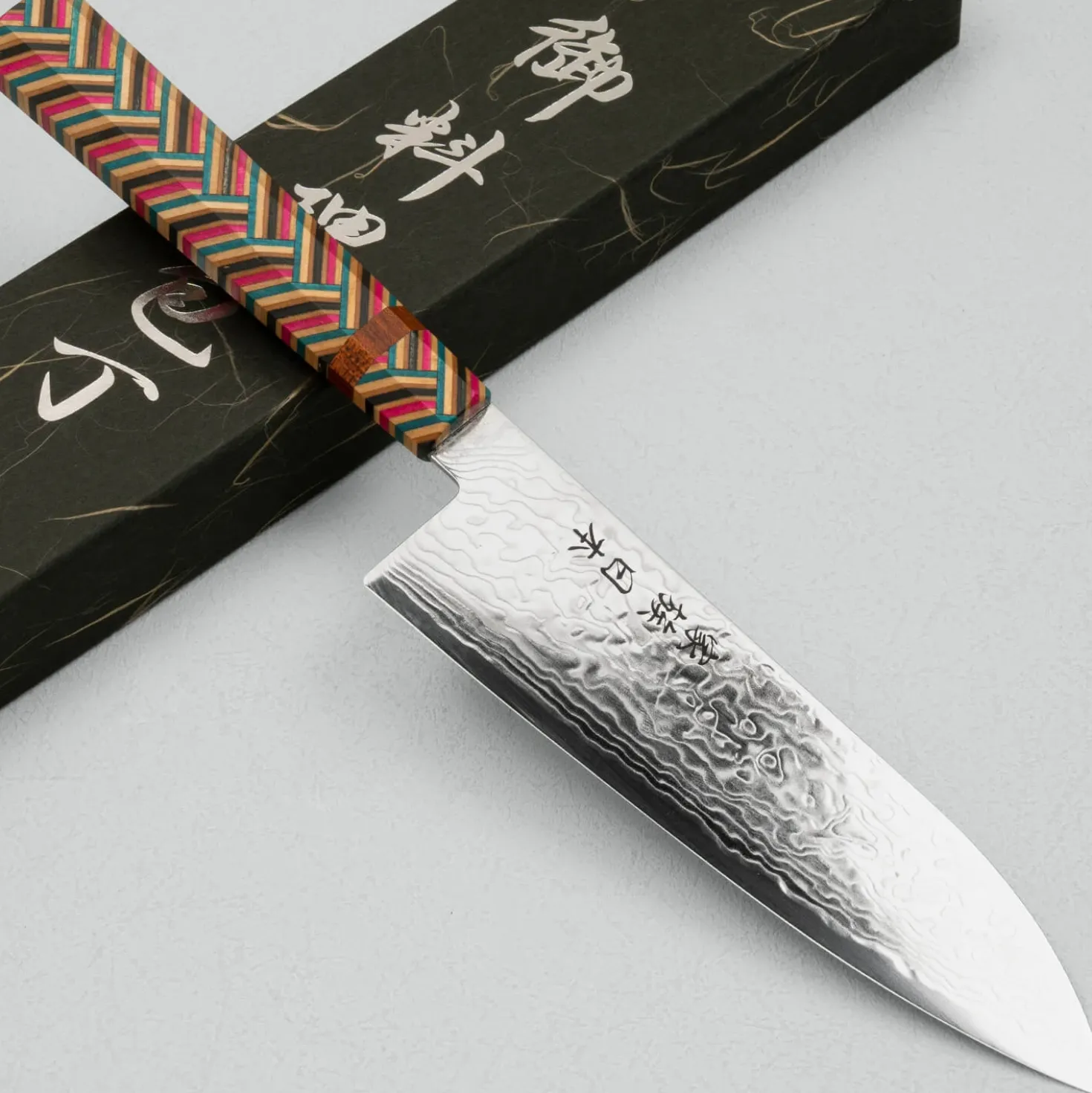 Kazoku Uteki Premium Skate Santoku 18 cm #3