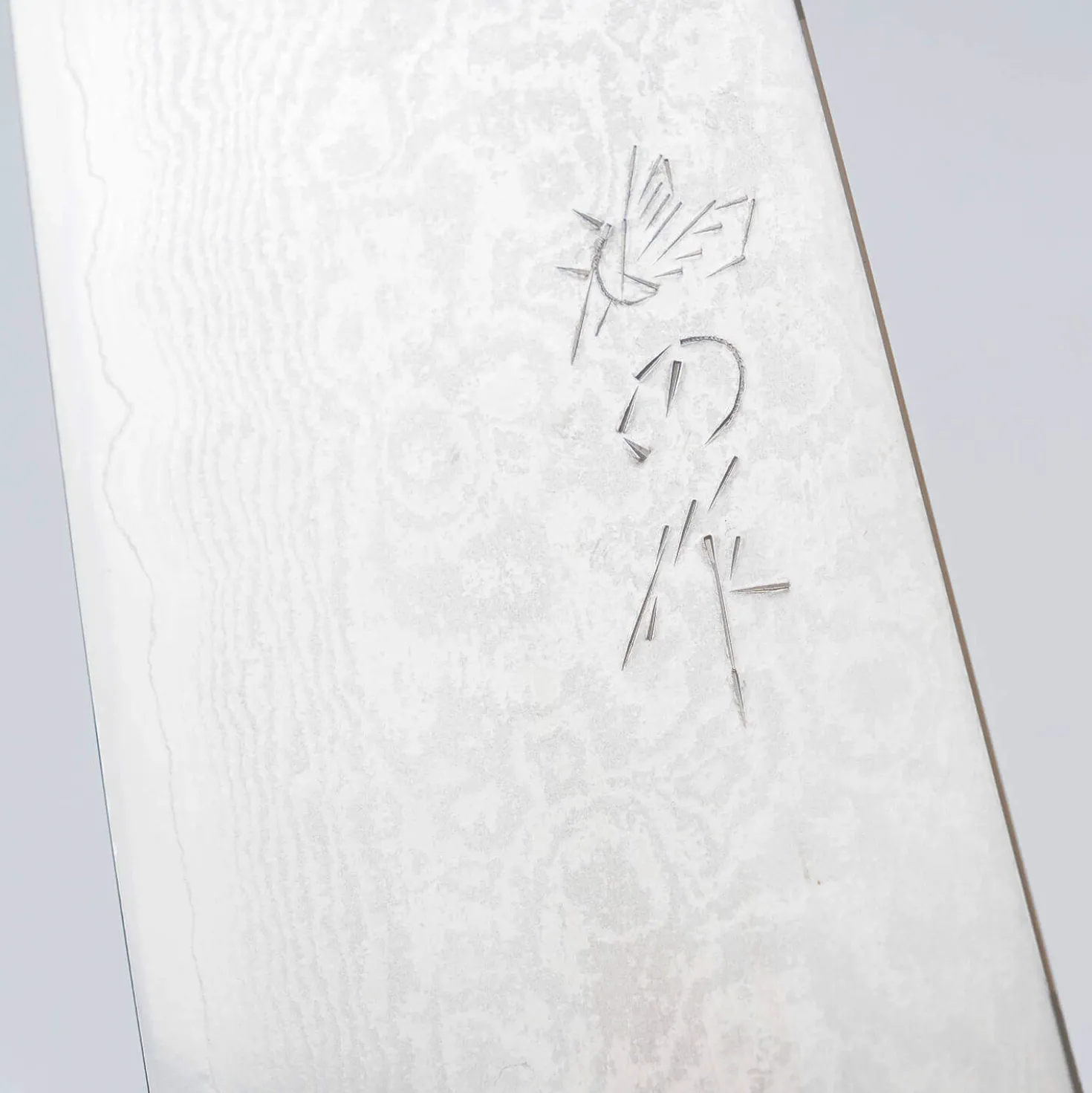 Kenshiro Hatono Ginsan Damast Maple Kiritsuke 21 cm