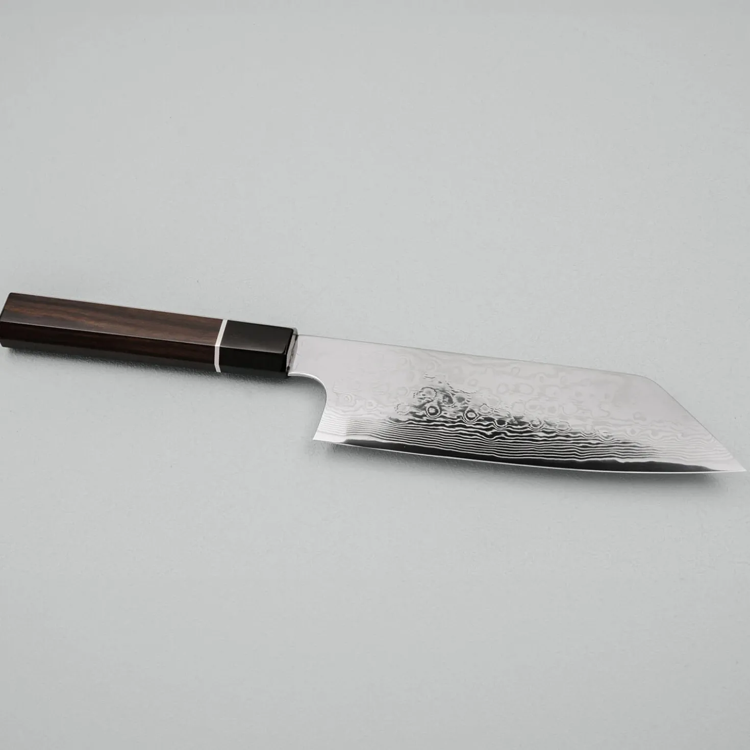 Kenshiro Hatono STRIX Damast Ebony Bunka 18 cm