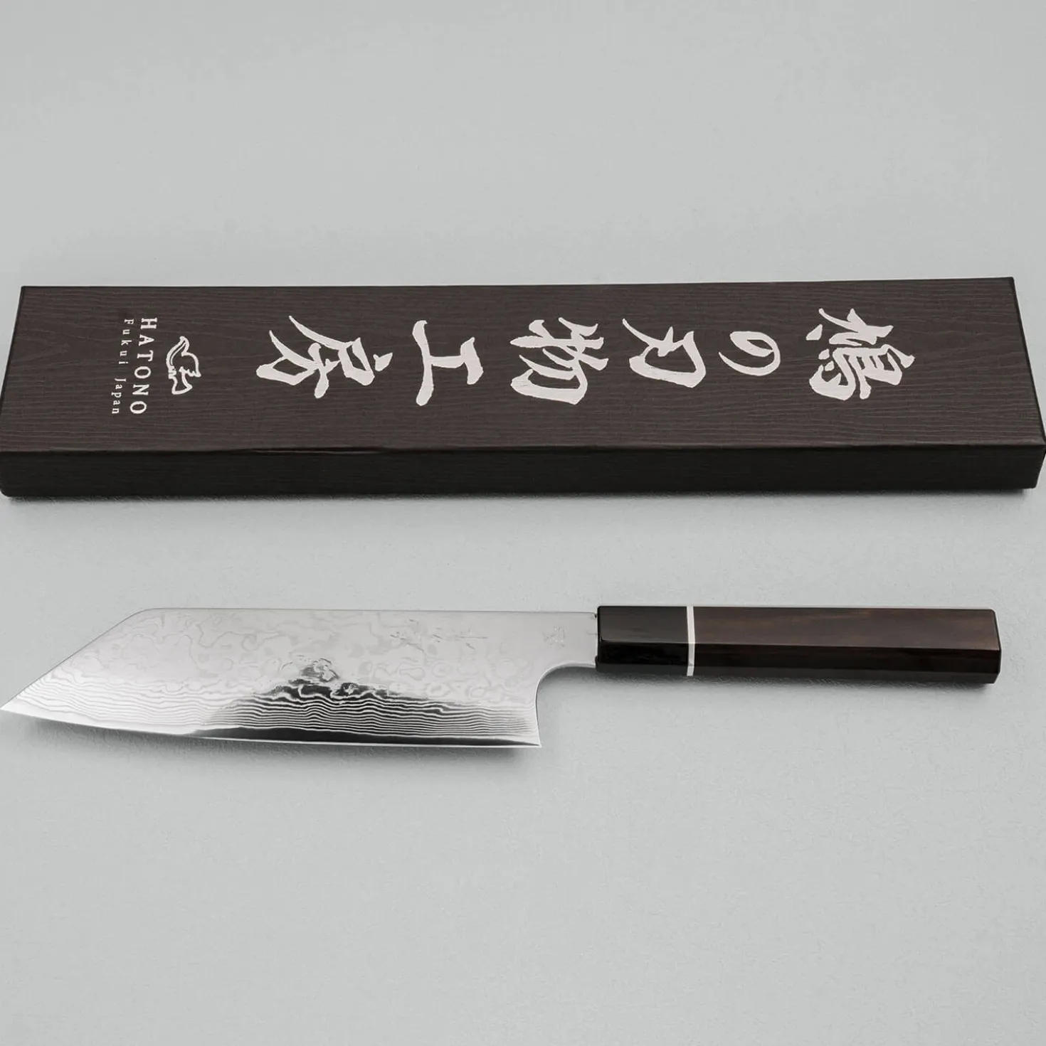 Kenshiro Hatono STRIX Damast Ebony Bunka 18 cm