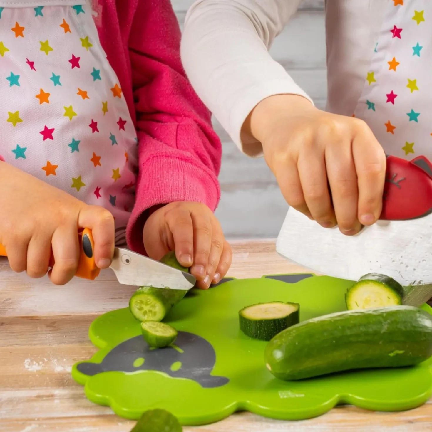 Kuhn Rikon KinderKitchen Wiegemes + Snijplank