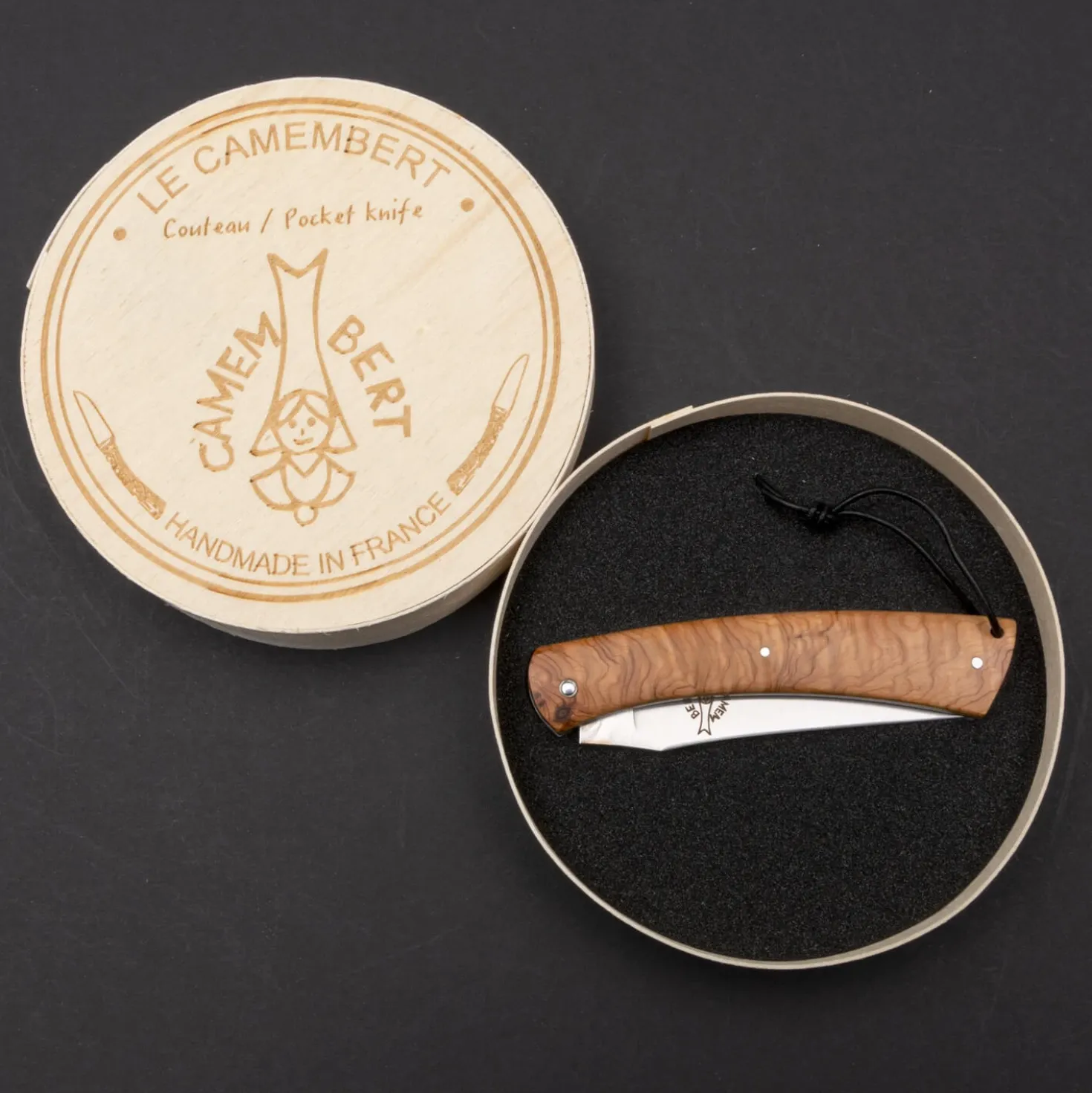 Laguiole en Aubrac Camembert Zakmes