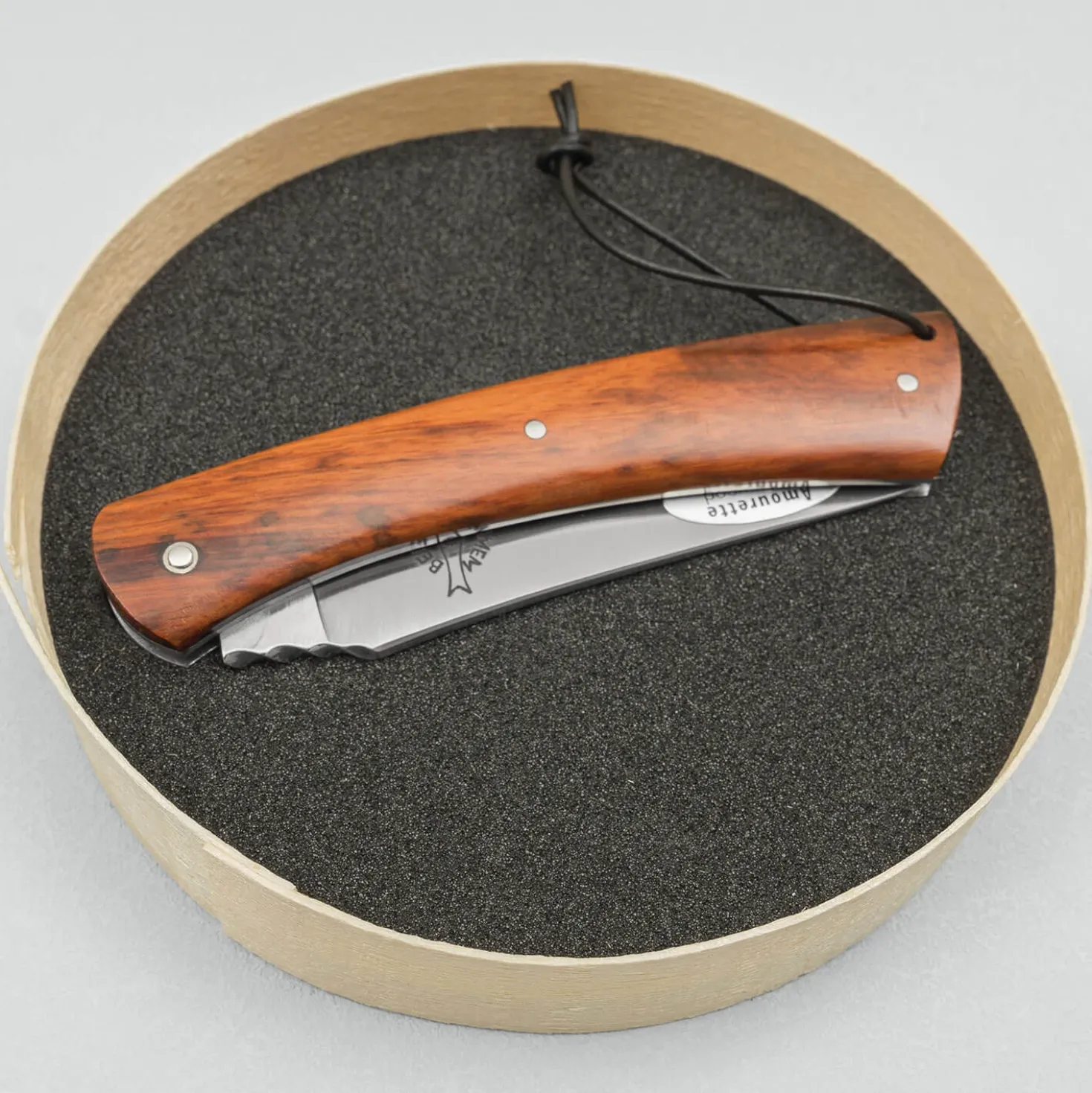 Laguiole en Aubrac Camembert Snakewood Zakmes