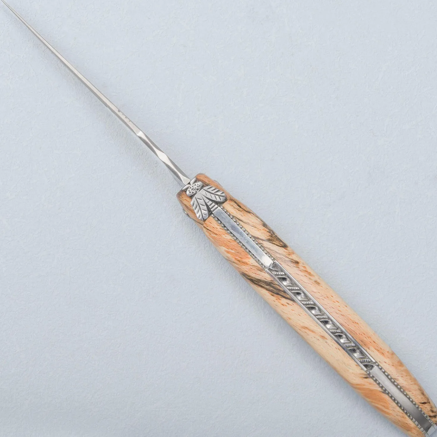 Laguiole en Aubrac Classic Zakmes Beukenhout Le Perle 12 cm